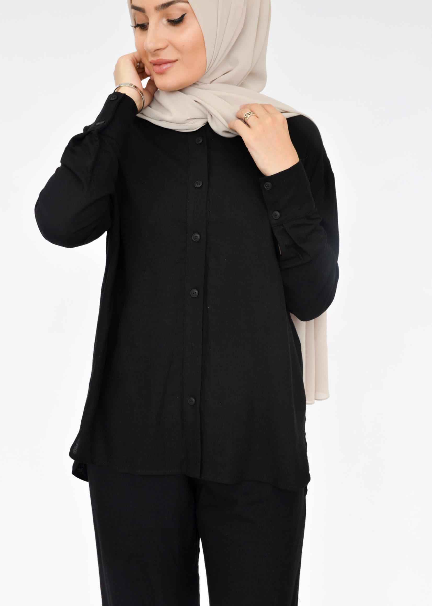 Nasiba Fashion Balmy oversized shirt / Black