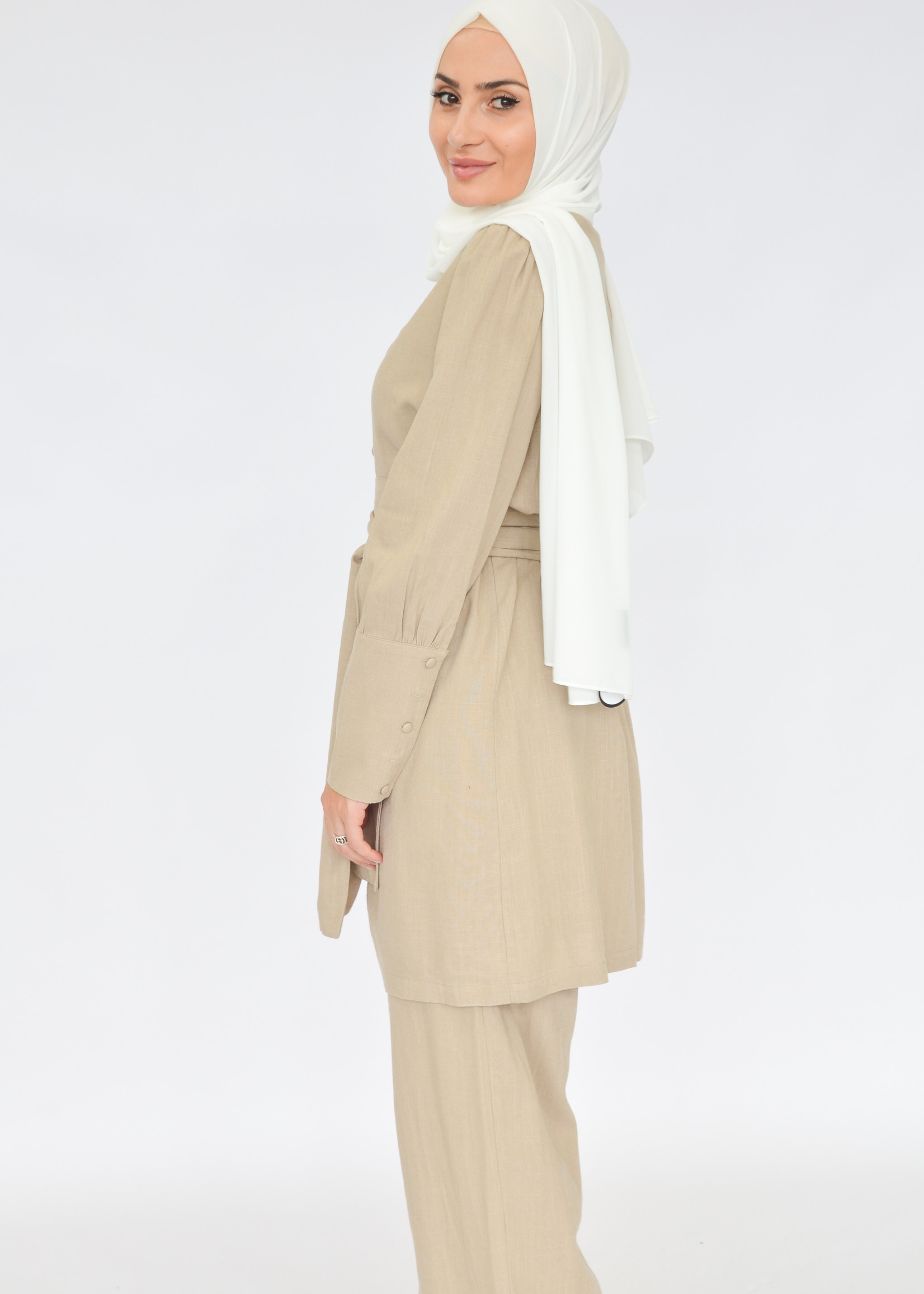 Nasiba Fashion Balmy tie waist shirt / Sand