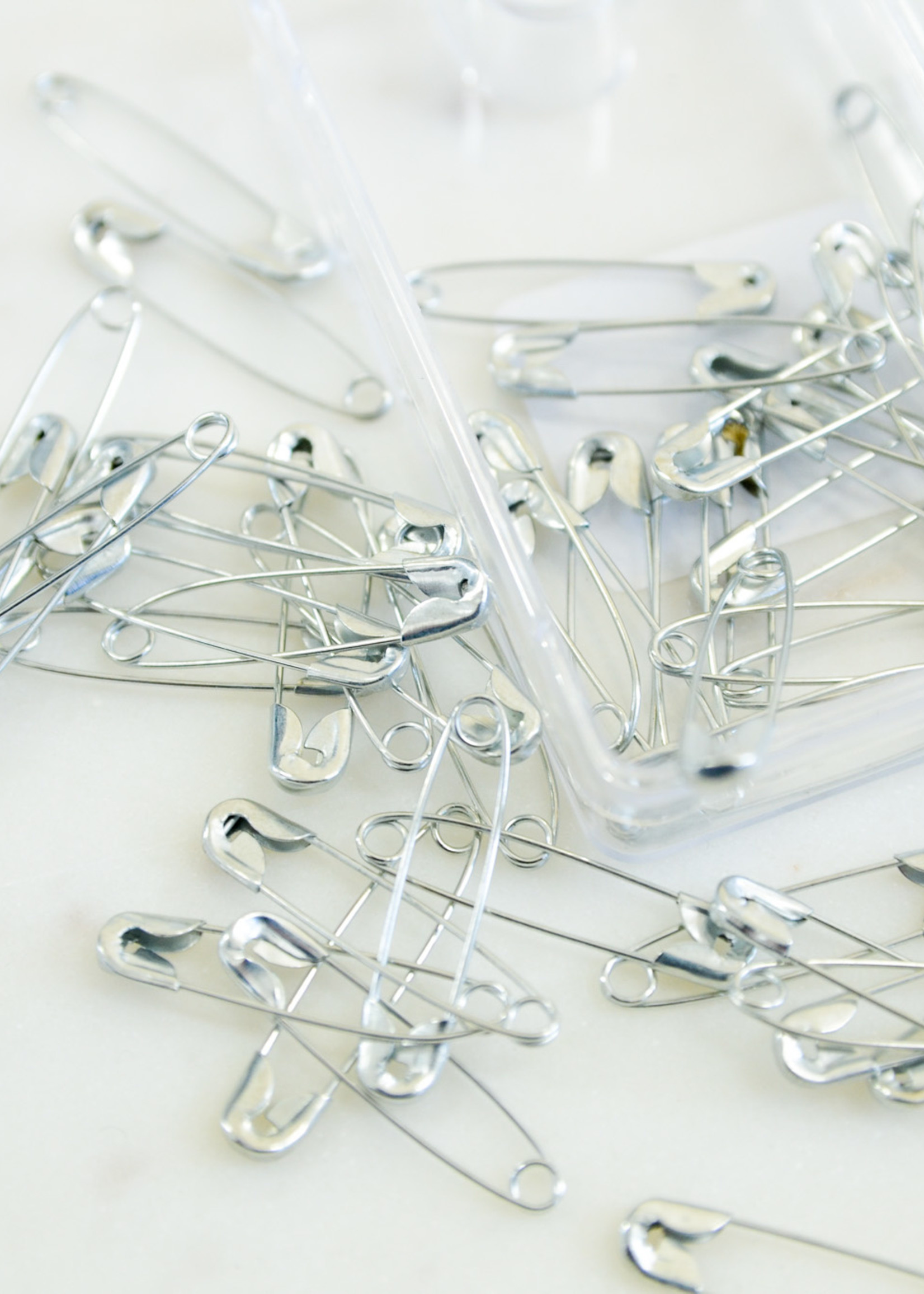 Nasiba Fashion Safety Pins