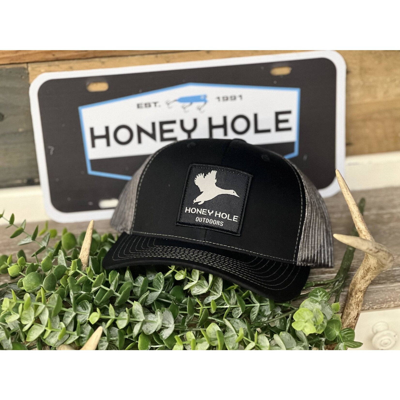 Honey Hole Outdoors Honey Hole Outdoors Big Duck Patch Snapback Hat
