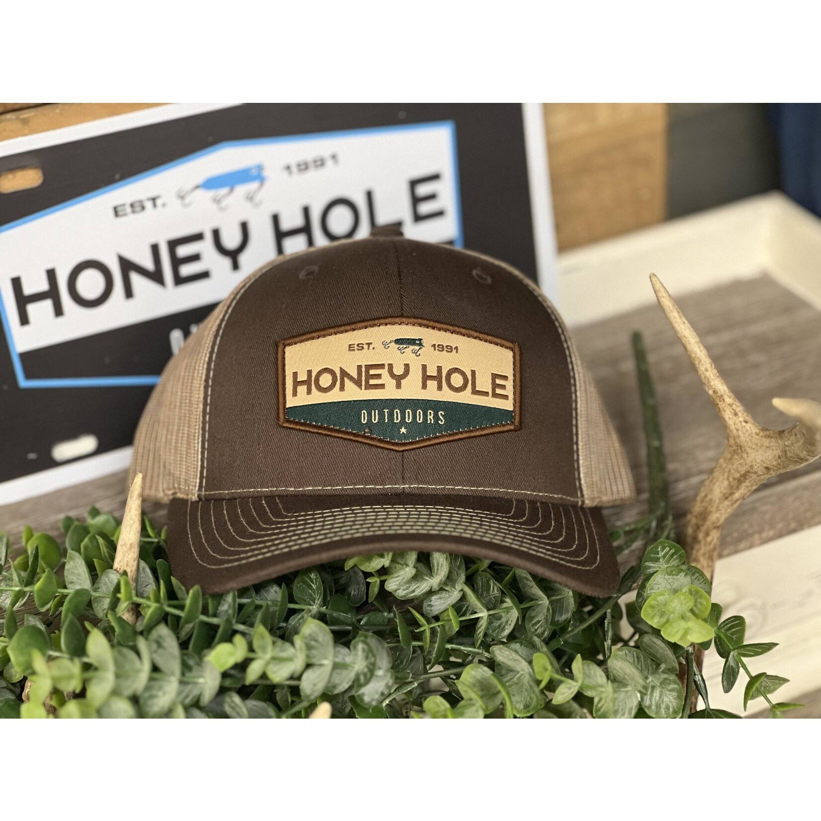 Honey Hole Outdoors Honey Hole Outdoors OG Hex Logo Patch Snapback Hat