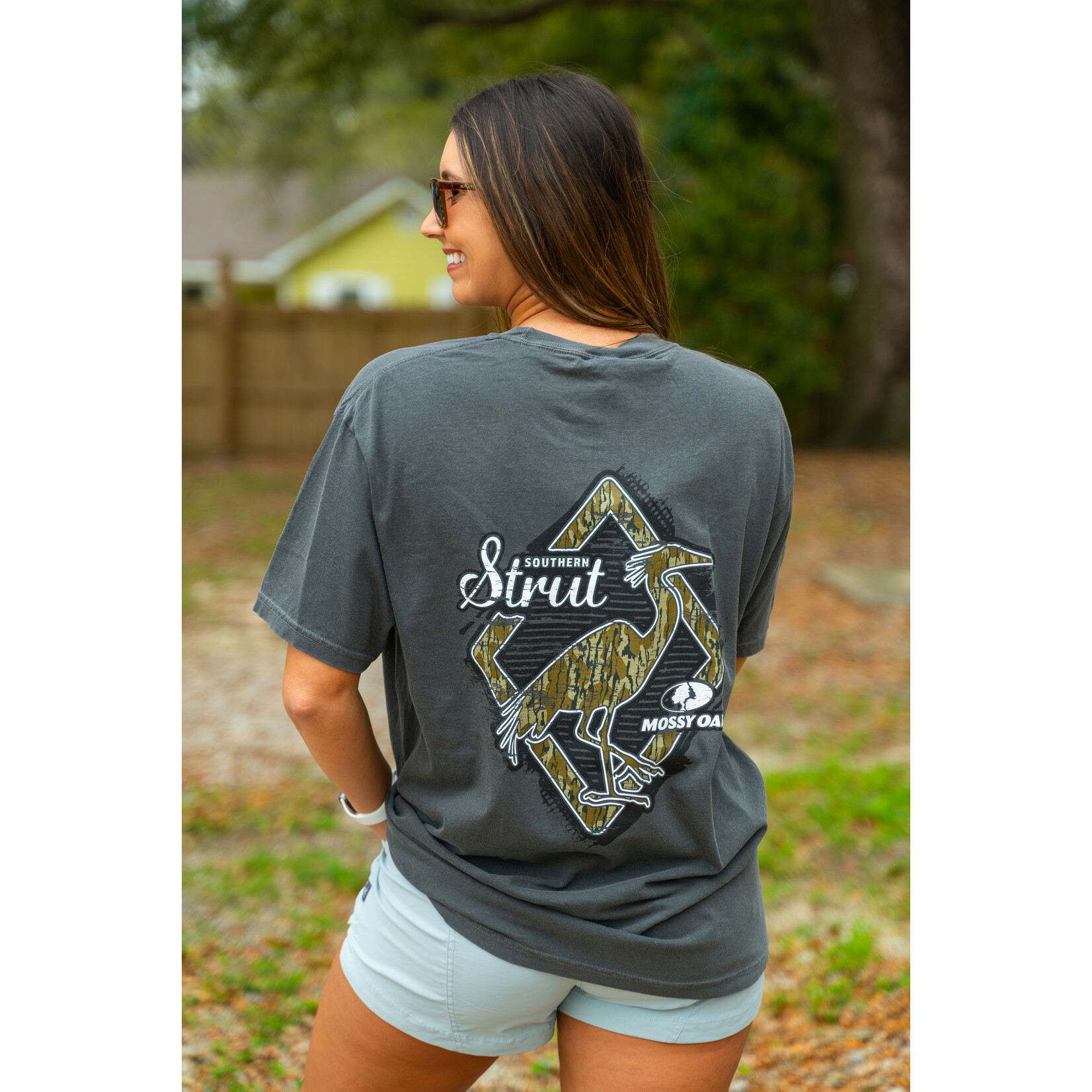 Southern Strut Southern Strut Mossy Oak Camo Egret S/S TEE Shirt