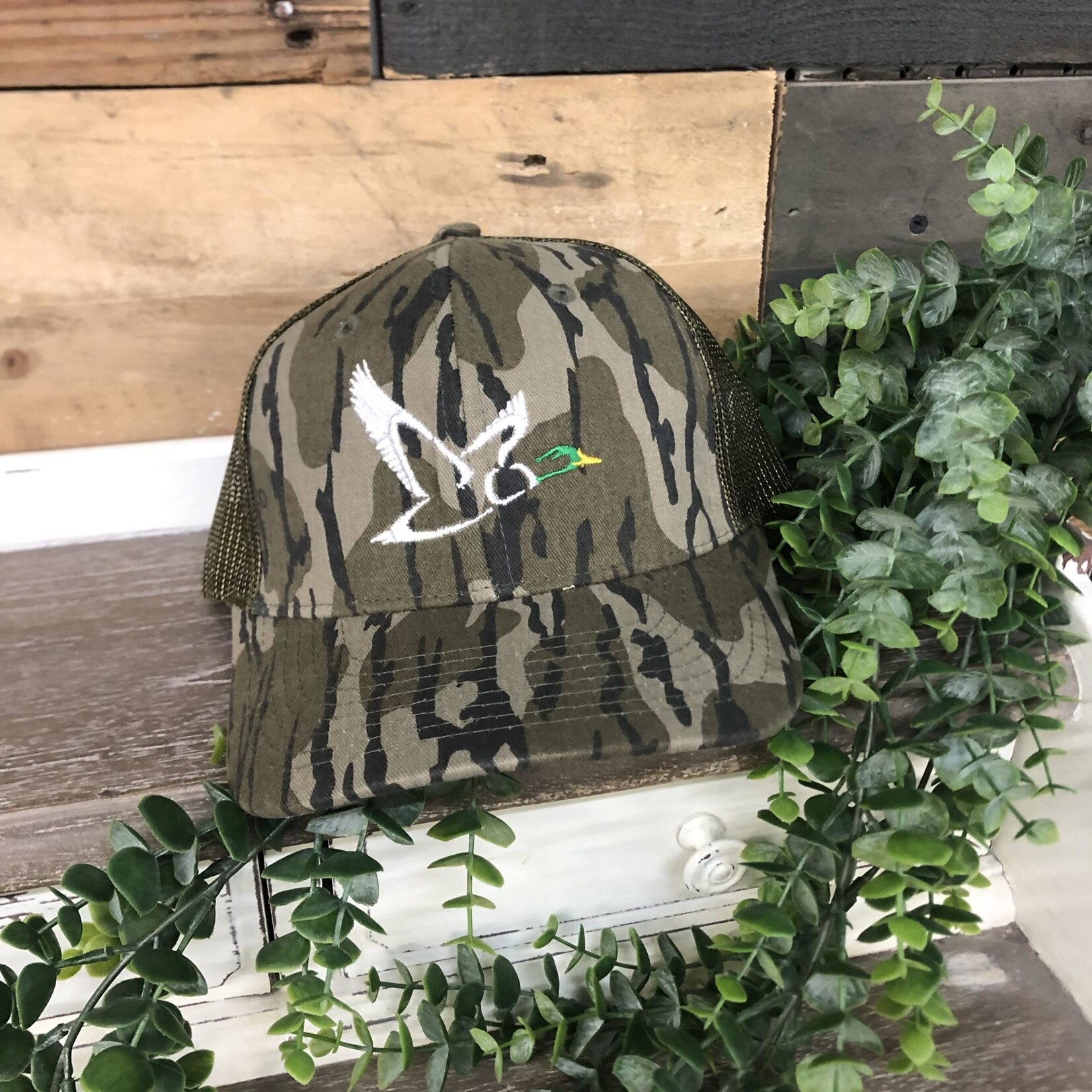 Low Country Comfort Low Country Comfort Embroidered Flying Mallard Line Snapback Hat