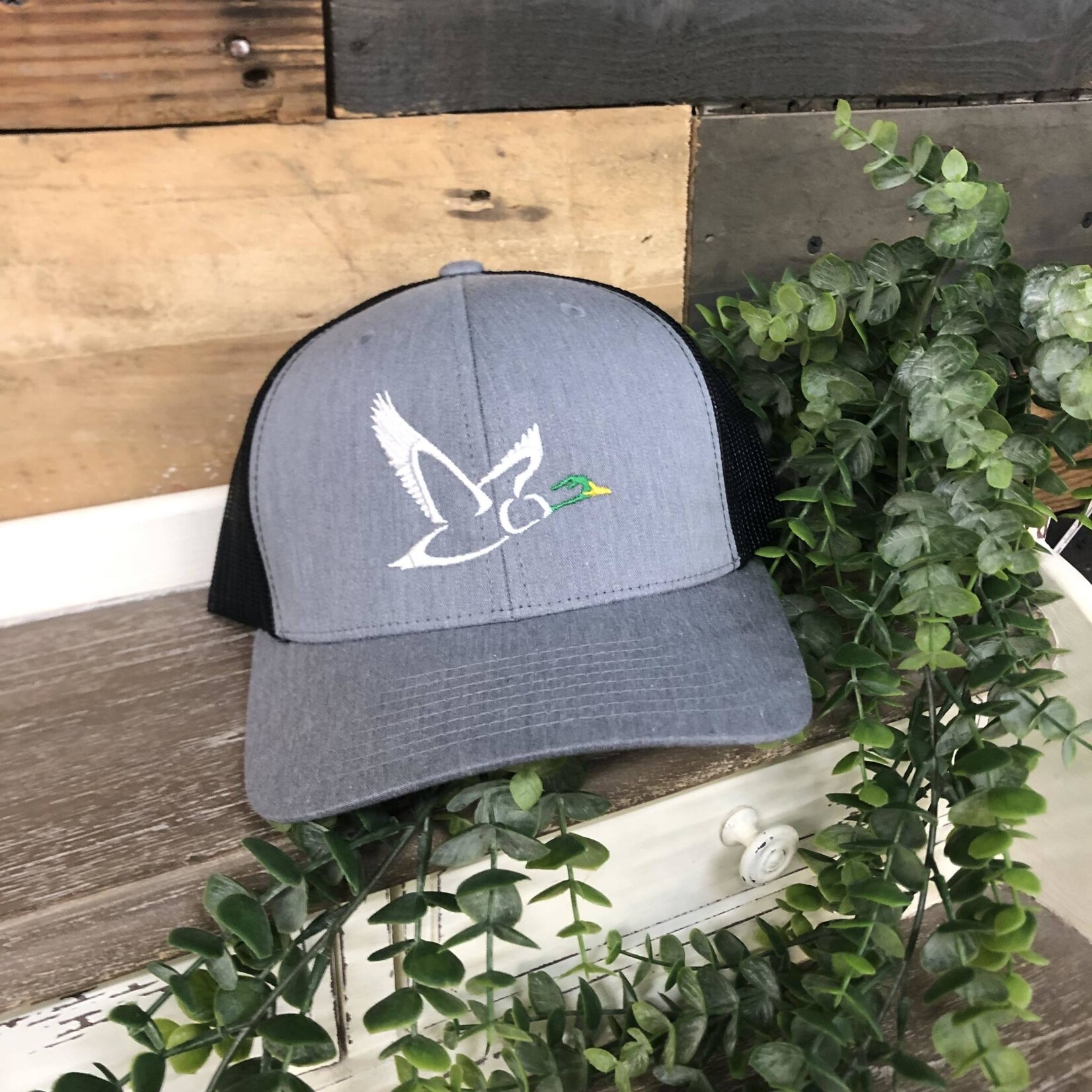 Low Country Comfort Low Country Comfort Embroidered Flying Mallard Line Snapback Hat
