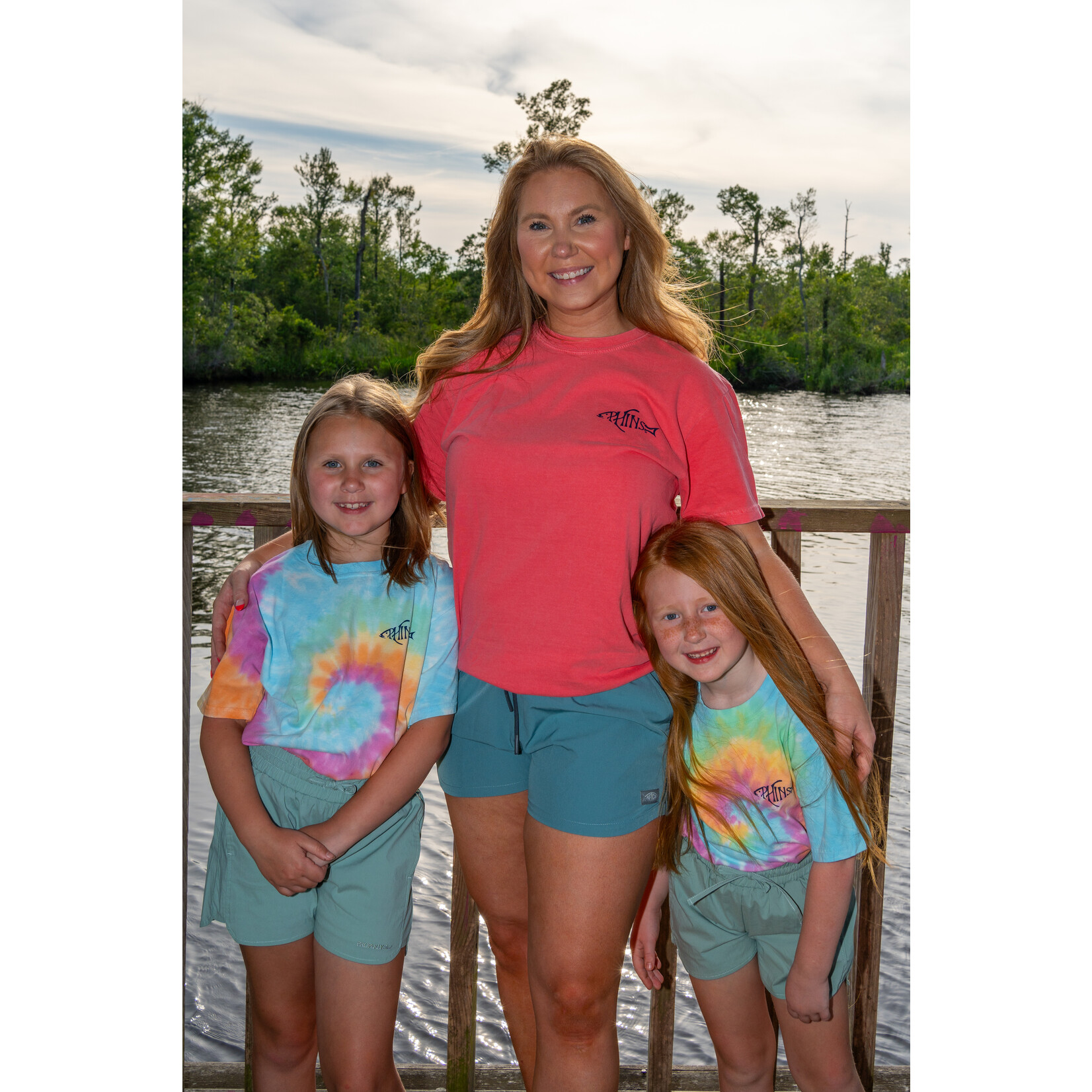 PHINS Apparel PHINS Apparel Women's Green Sea Turtle S/S TEE Shirt