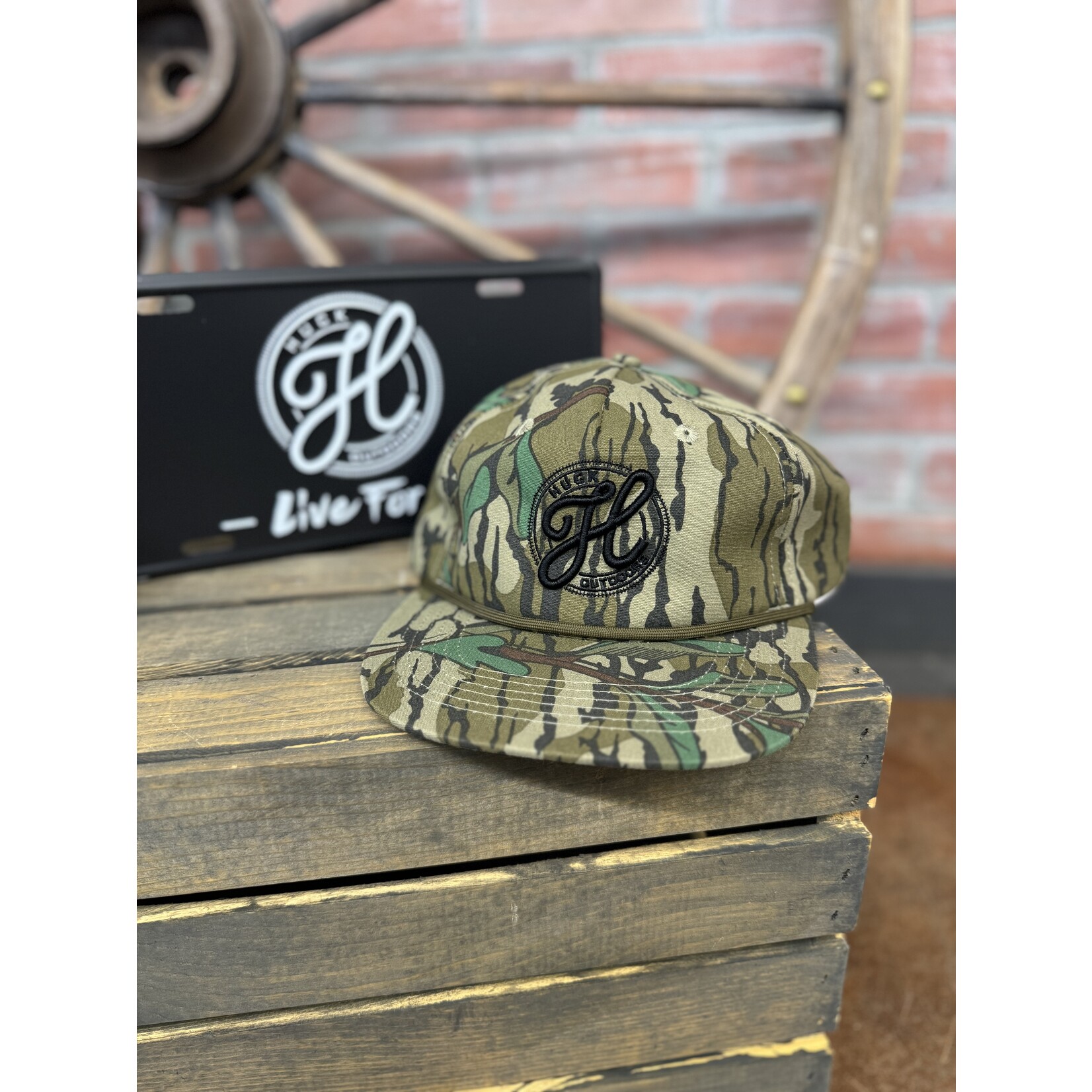 Huck Outdoors Huck Outdoors Mossy Oak  Backroads Edition Rope Hat