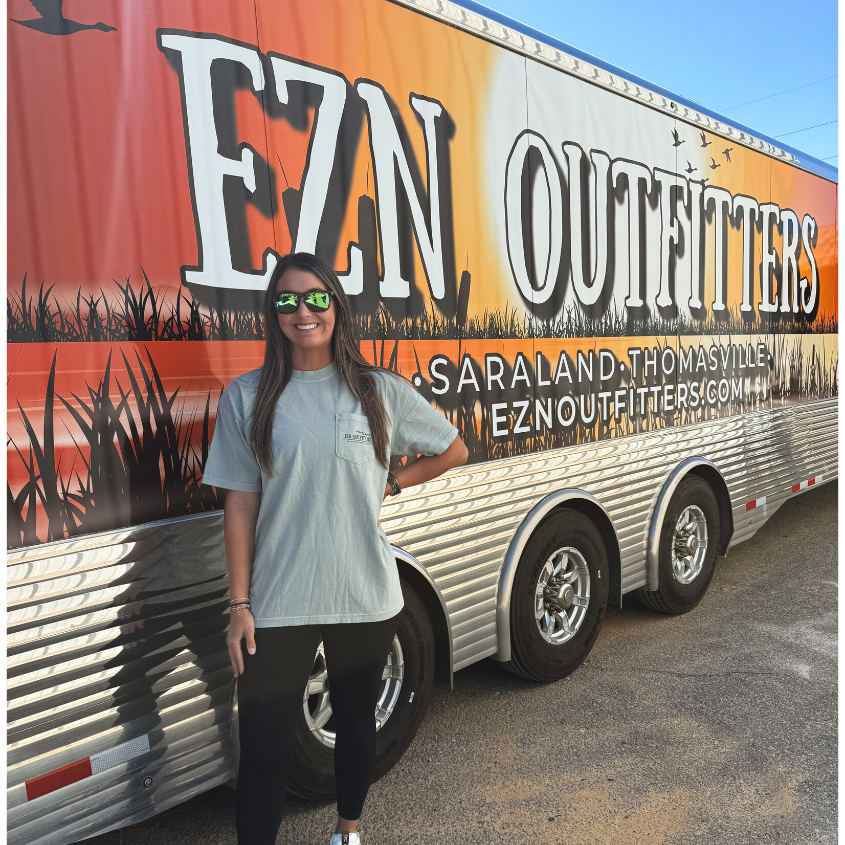 EZN Outfitters EZN Outfitters Oak Tree S/S TEE Shirt