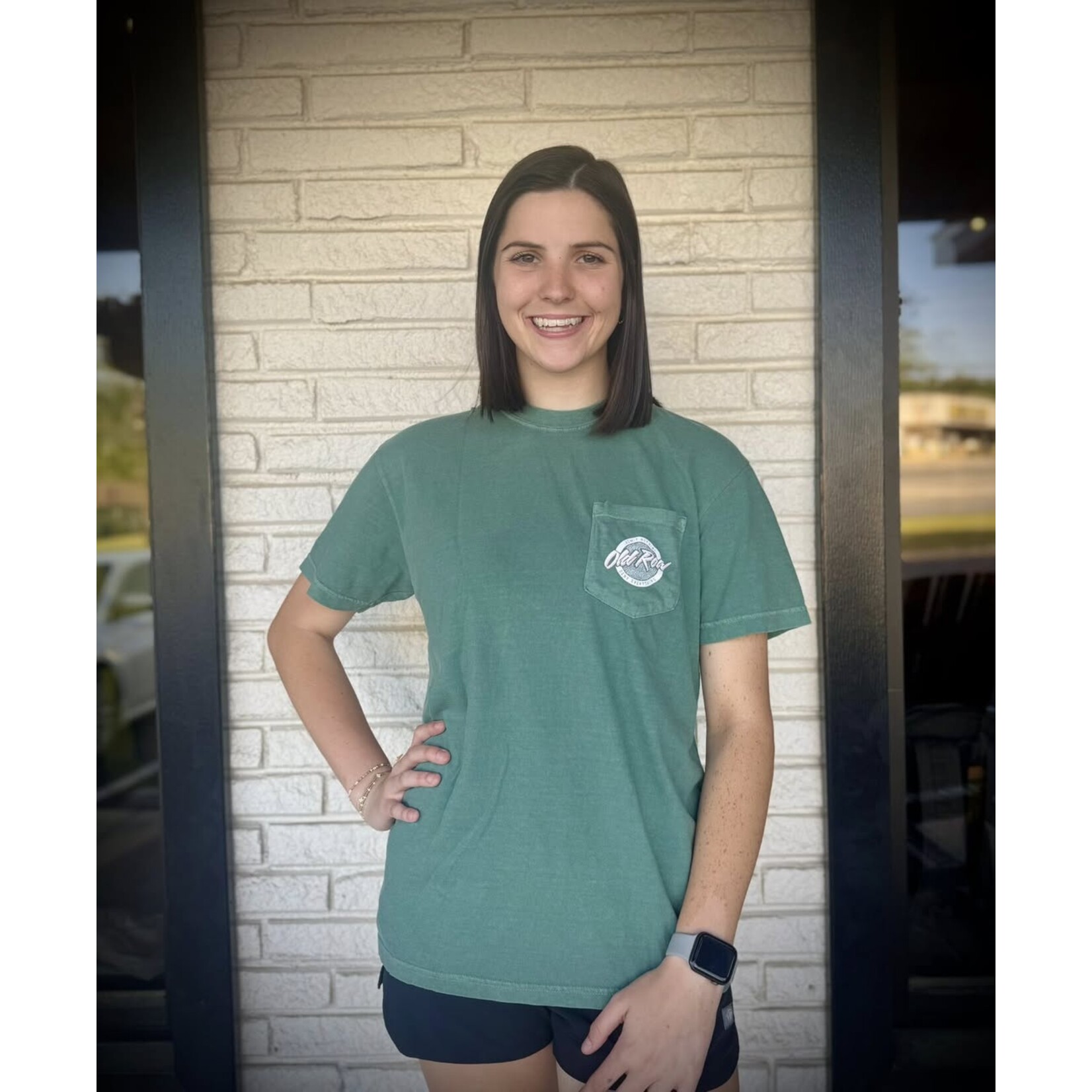 OLD ROW Old Row Outdoors Women's Light Green Circle Logo W Light Sage/Pink Pocket S/S TEE Shirt