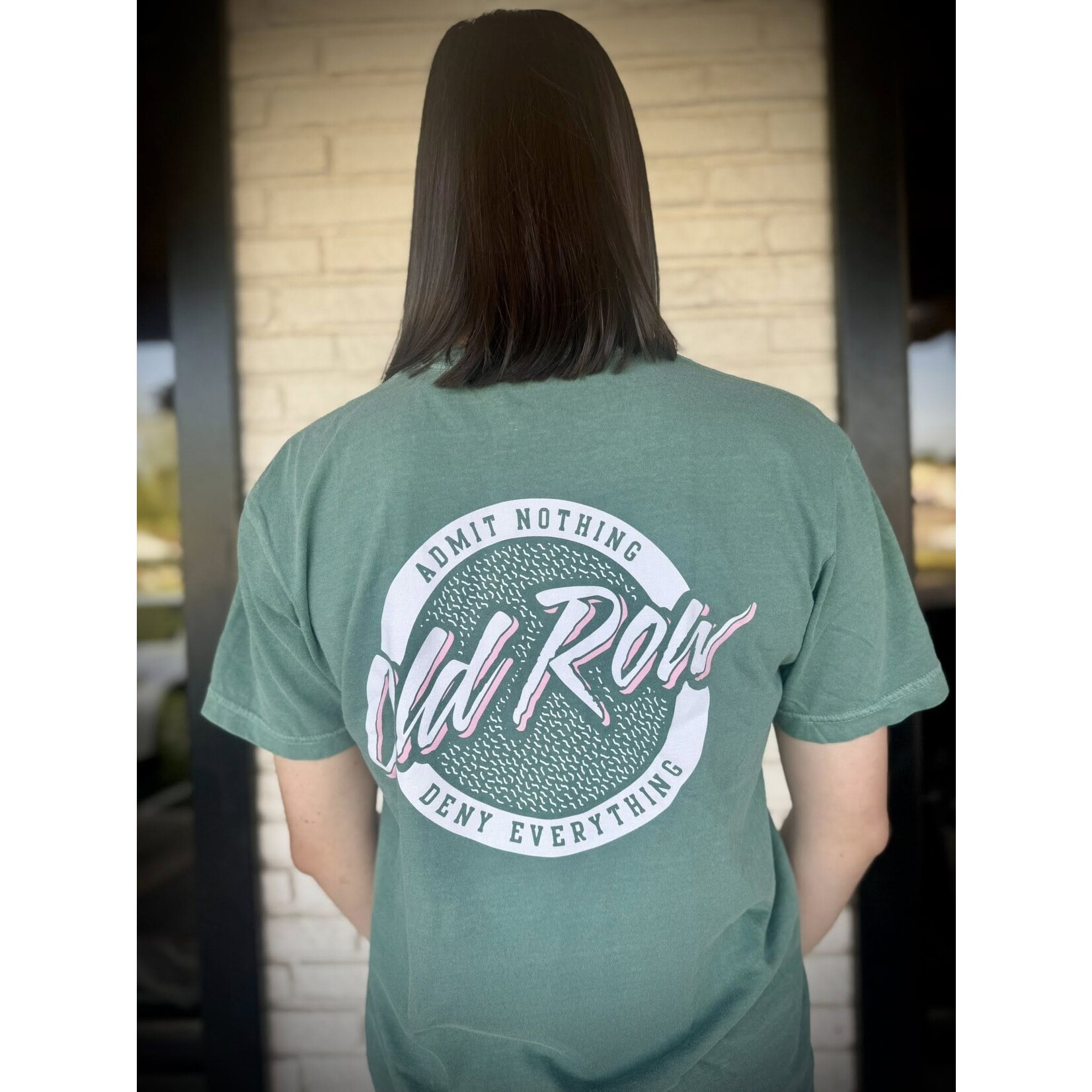 OLD ROW Old Row Outdoors Women's Light Green Circle Logo W Light Sage/Pink Pocket S/S TEE Shirt