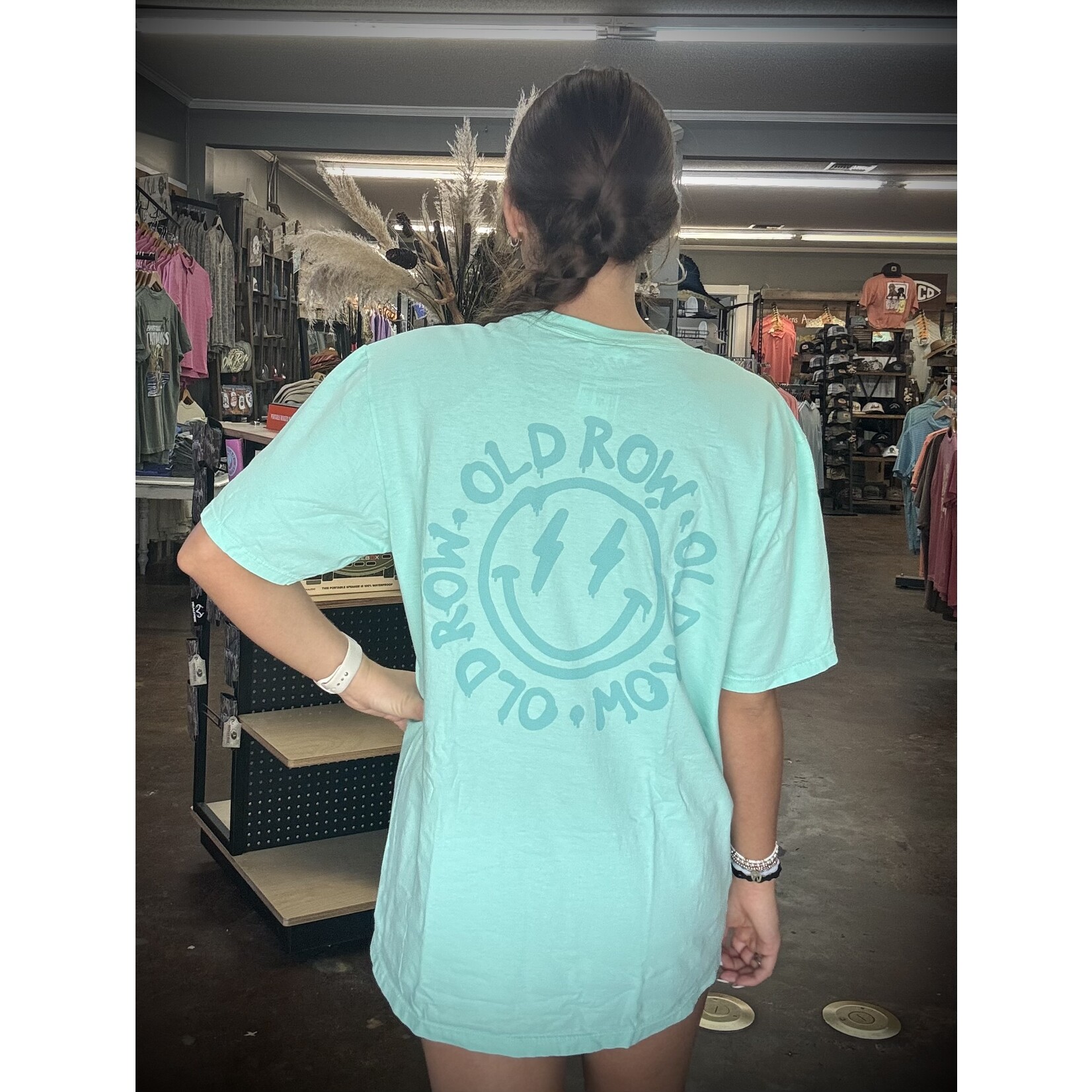 OLD ROW Old Row Outdoors Women's The Smiley Face 2.0 Pocket S/S TEE Shirt