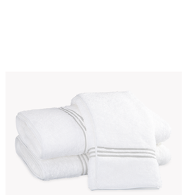 Matouk Bel Tempo Bath Towel - Silver