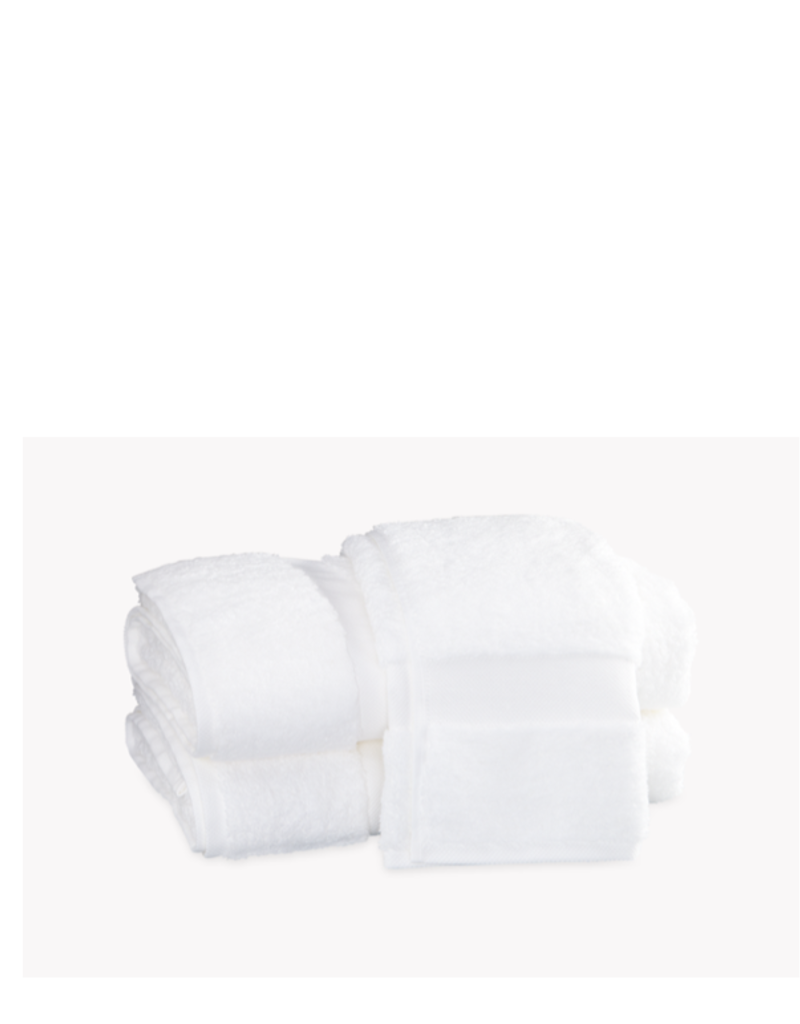 Matouk Lotus Hand Towel - White