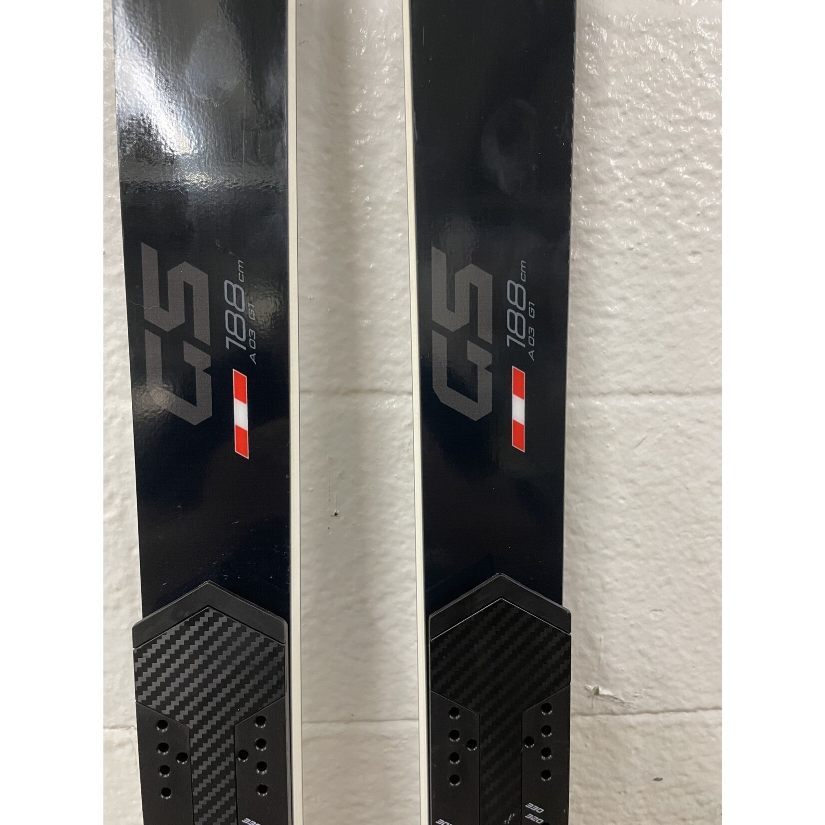 NEW FISCHER 2020 SKIS RC4 WC GS WO NAT STIFF CURV BOOSTER NEW FISCHER 2020 SKIS RC4 WC GS WO NAT STIFF CURV BOOSTER