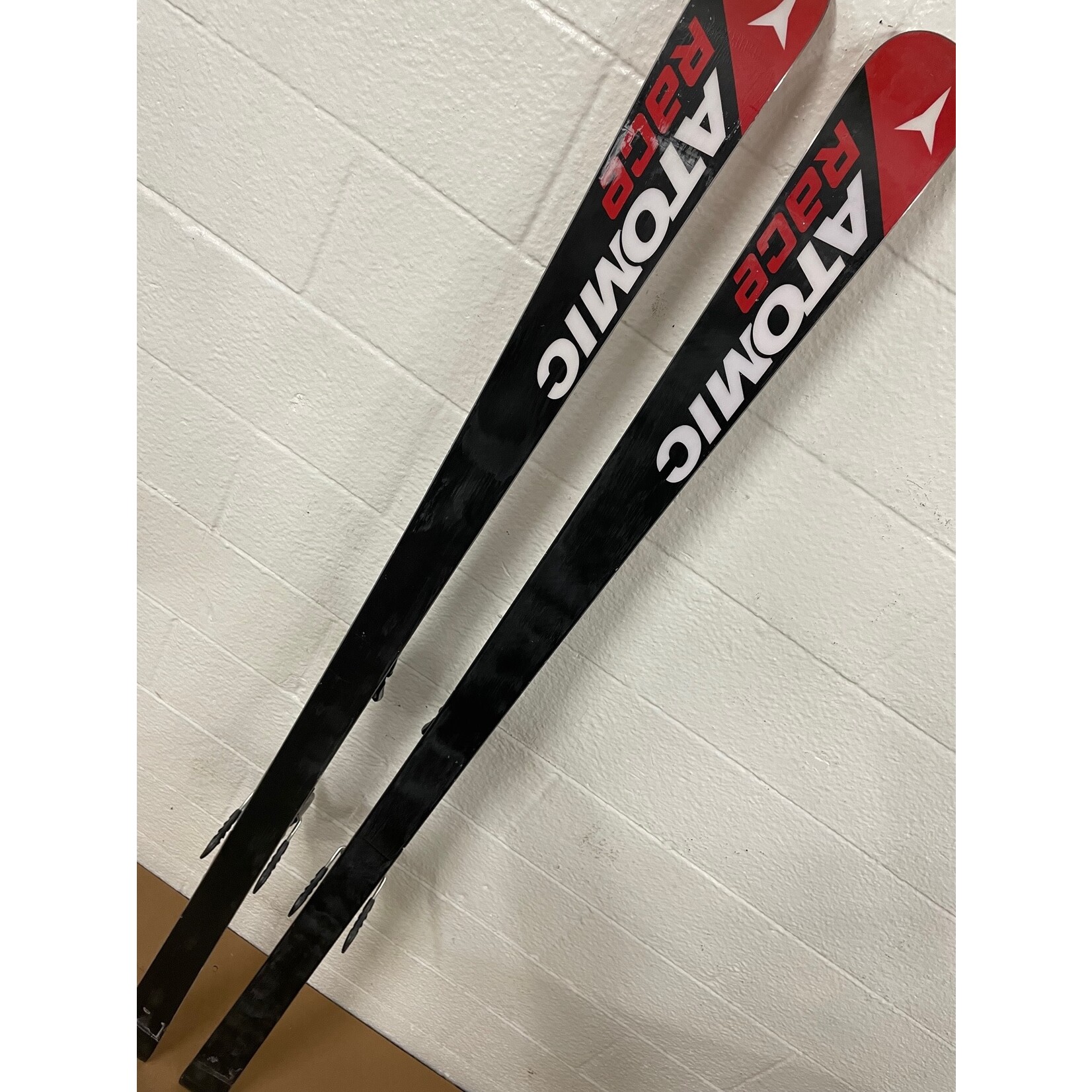 USED ATOMIC SKIS RACE GS D2 R27M 191CM A115120 + RACE 10/18 METAL USED