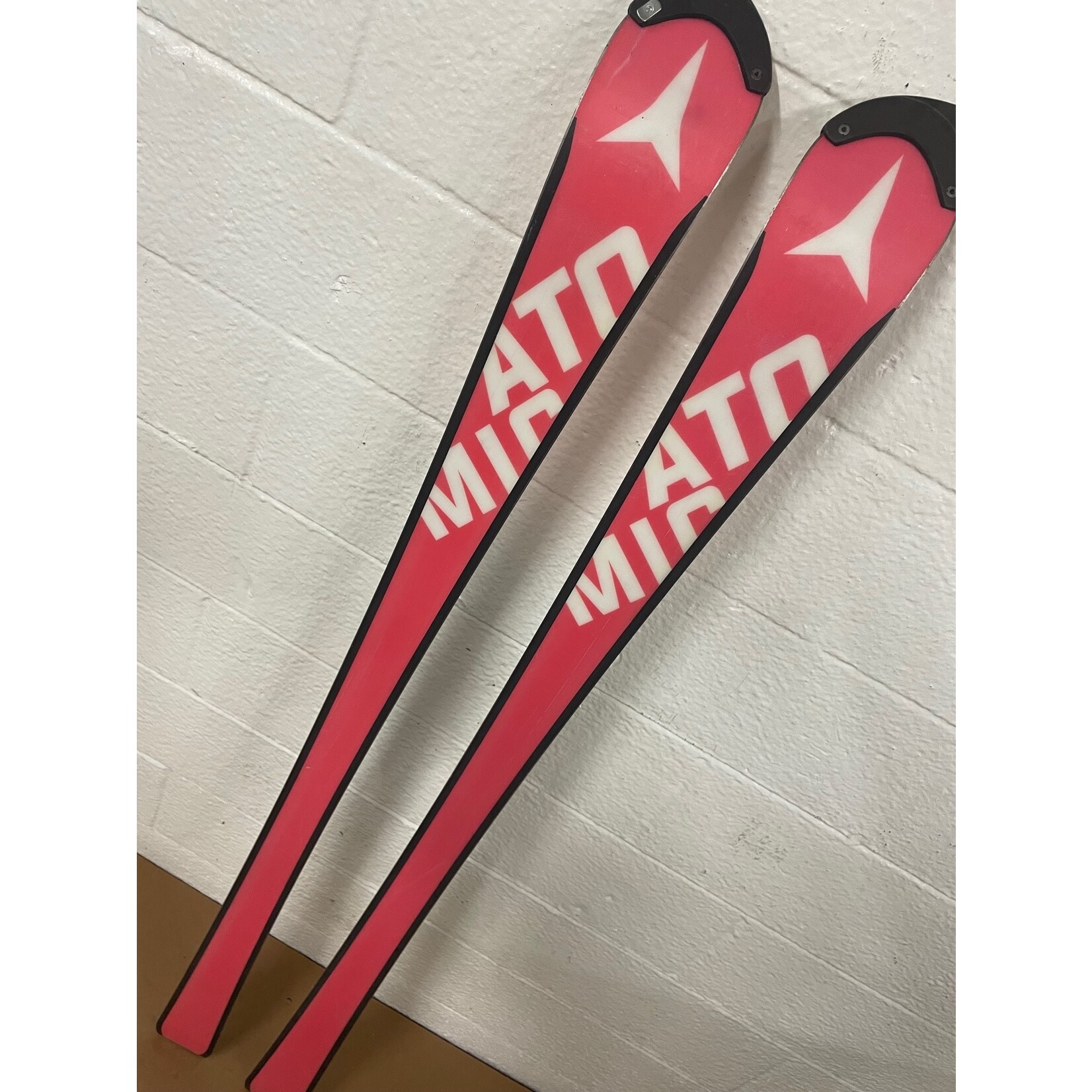 USED ATOMIC SKIS REDSTER WC SL WOODCORE TI R12.7M 157CM AA0026150 USED