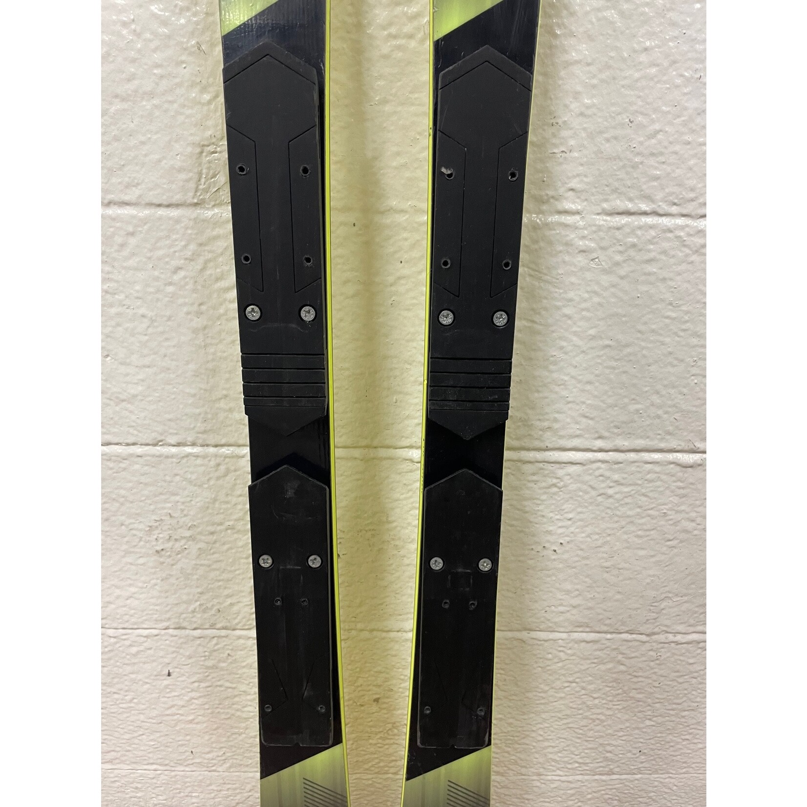 FISCHER USED FISCHER 2018 SKIS RC4 WC SL JR R8M 135CM A11017 USED