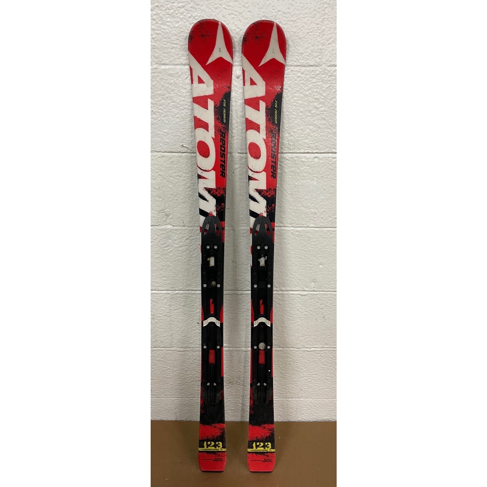 USED ATOMIC SKIS REDSTER JR R9.7M 123CM AA0024470 USED