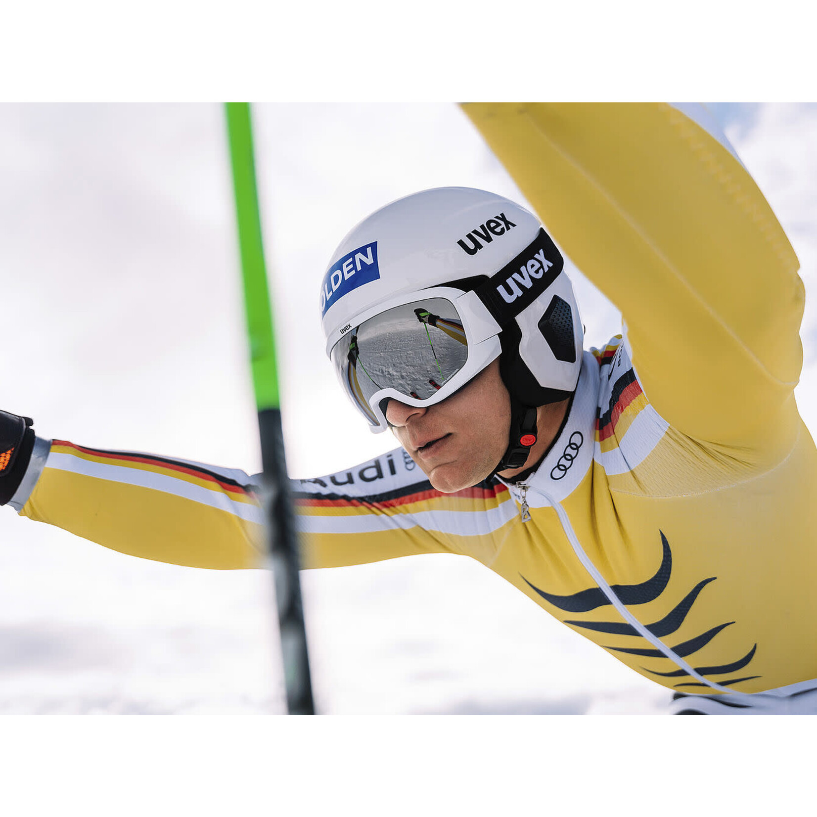 UVEX UVEX SKI HELMET INVICTUS FIS ALL WHITE
