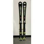 FISCHER USED FISCHER 2023 SKIS RC4 WC SL JUNIOR 130CM + FISCHER Z9 USED