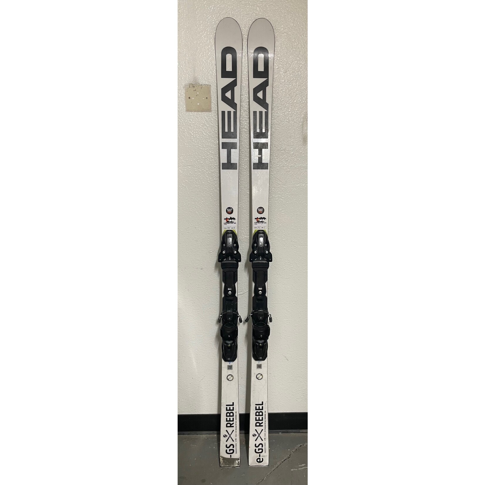 HEAD/TYROLIA HEAD 2023 WCR E-GS REBEL SW RP WCR T 176CM + HEAD FREEFLEX 14 ST USED