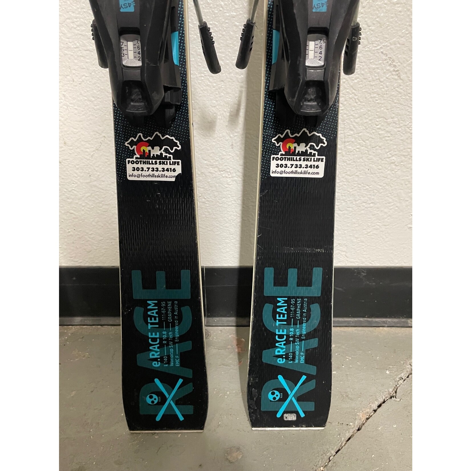 HEAD/TYROLIA USED HEAD 2024 SKIS WC E.RACE TEAM 140CM + JRS 7.5 USED