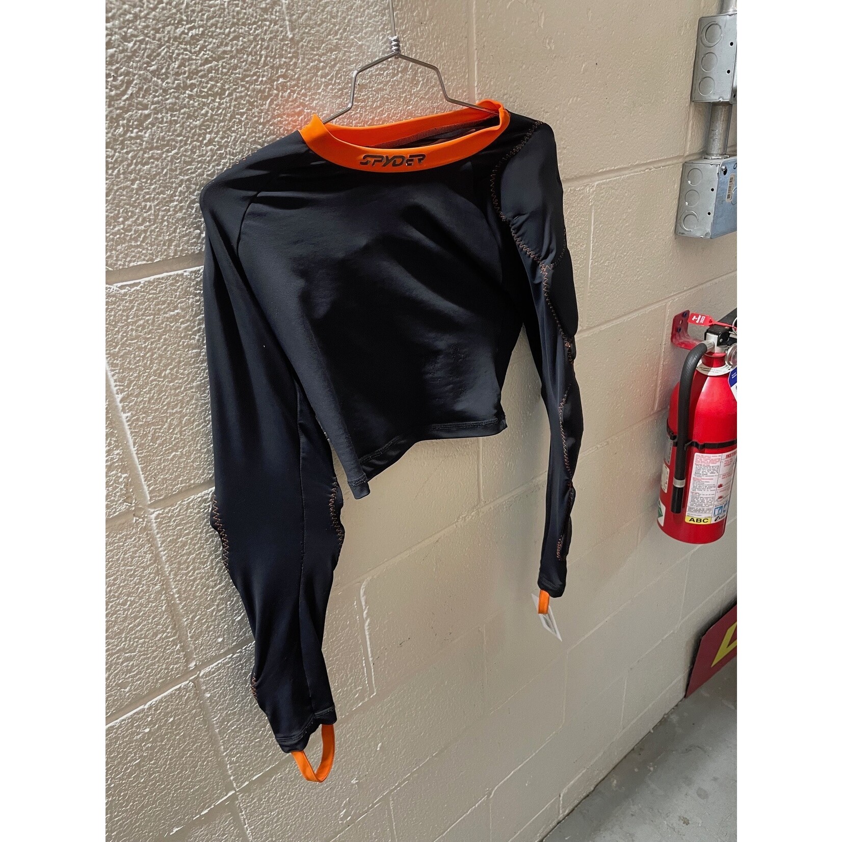 SPYDER PROTECTIVE STEALTH TOP PADDING ADULT SM USED