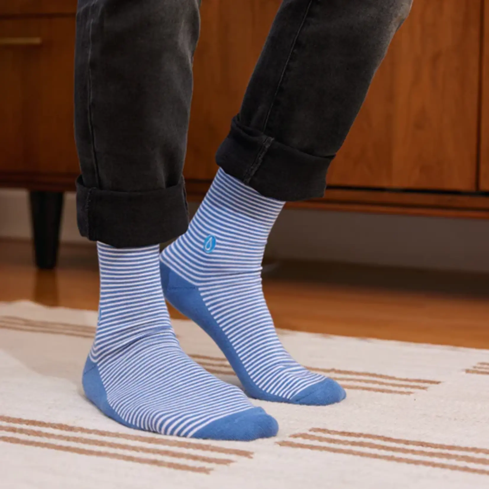 Conscious Step Socks that Give Water | Medium