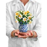 Fresh Cut Paper English Daffodil Mini Pop-Up Card