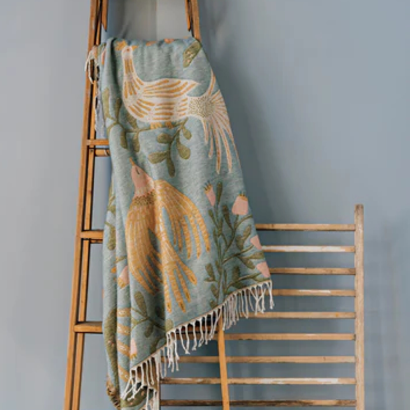 Plume Throw