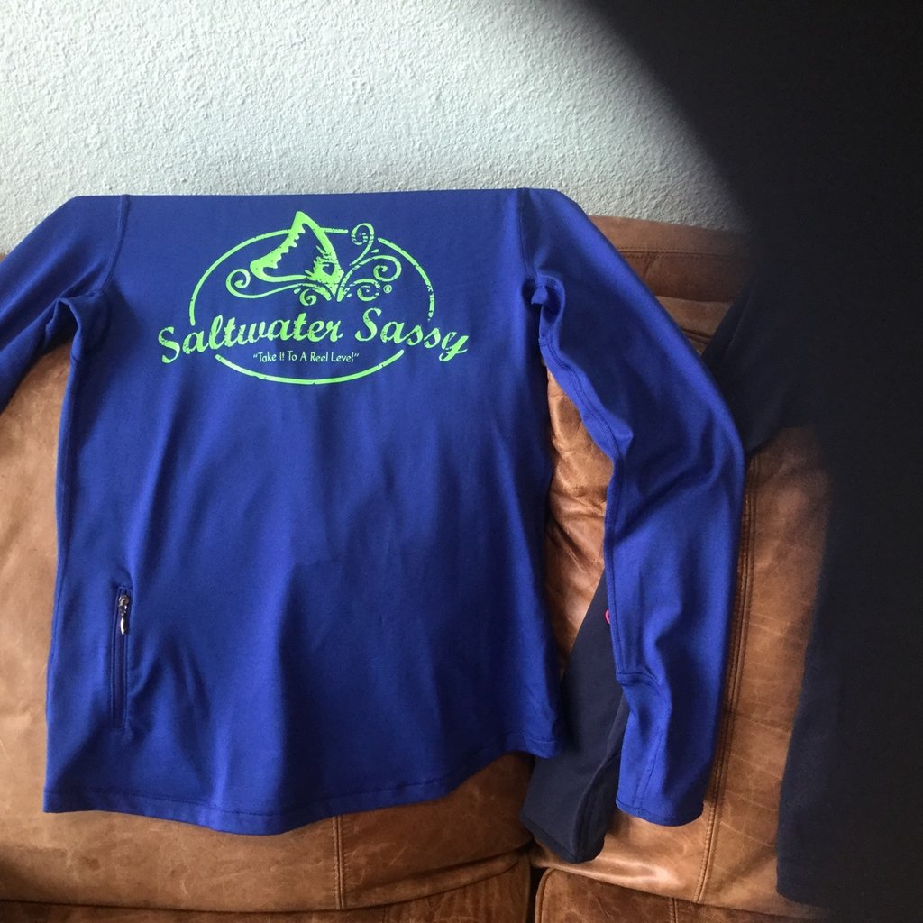 Saltwater Sassy Original Half Zip Fin Factory Kayak & Tackle