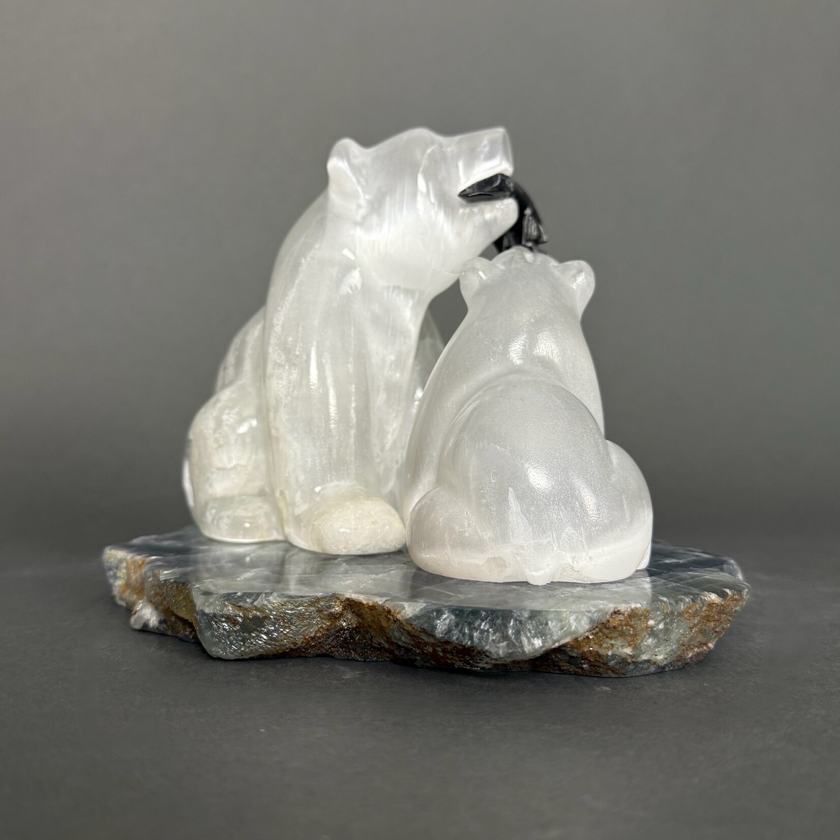 Eddie Lee Sitting Bears #296