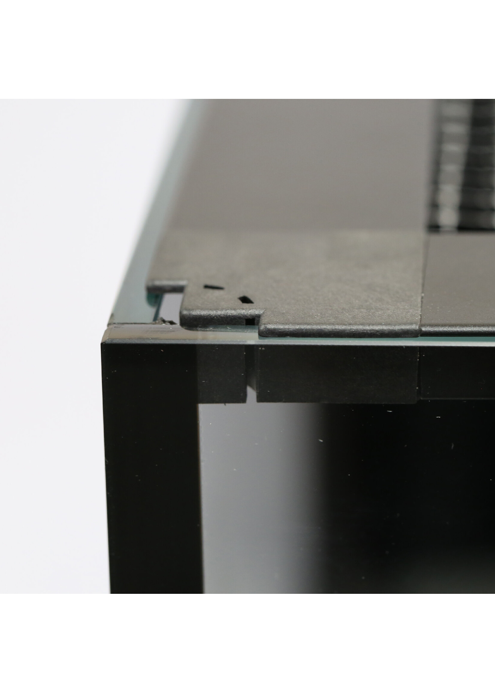 Innovative Marine MFUSION 25 LAGOON MESH SCREEN LID