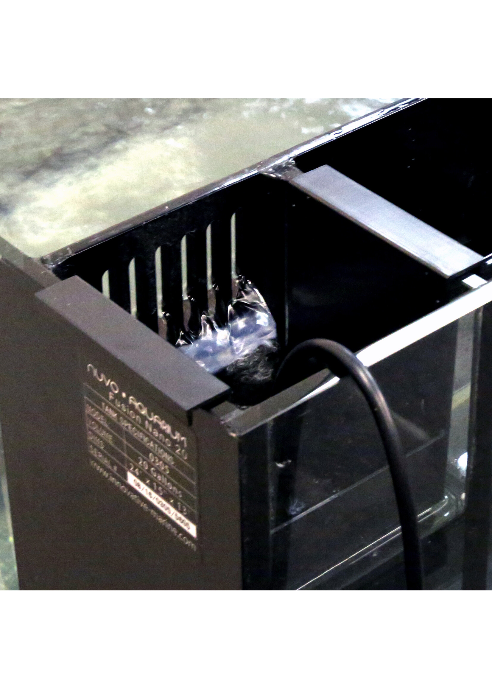 Innovative Marine AQUASHIELD UV CLARIFIER 9 W DESKTOP