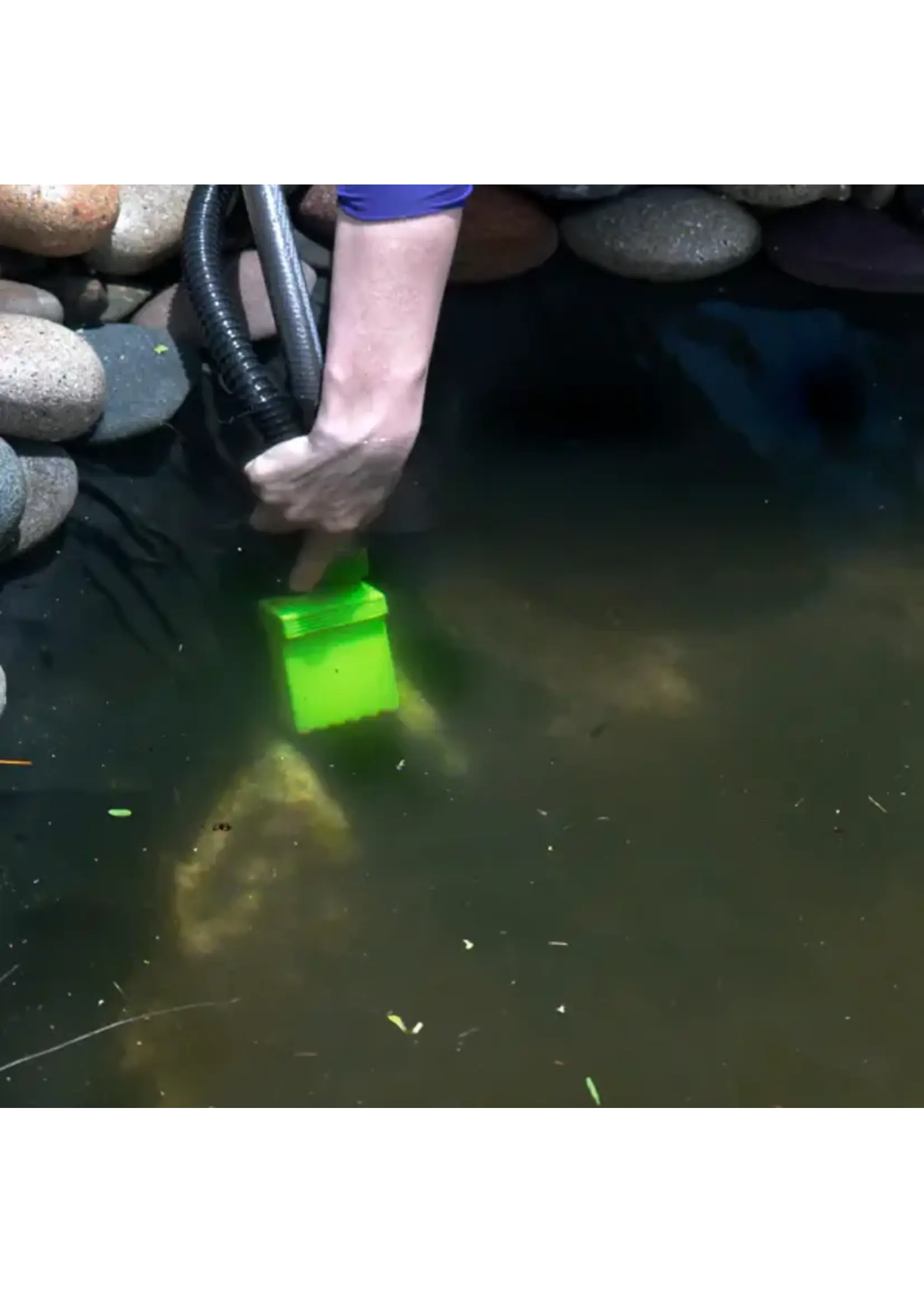 POND SUCKER HANDHELD VACUUM