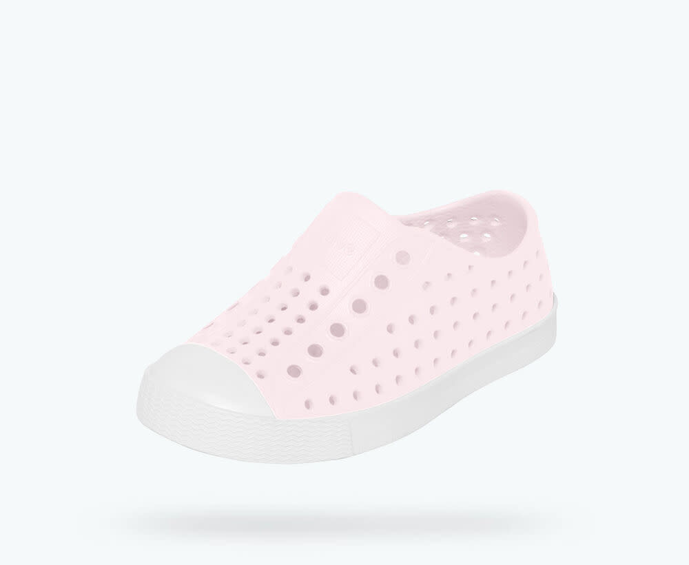 NATIVE Slip on water shoes sandals Jefferson Milk Pink
