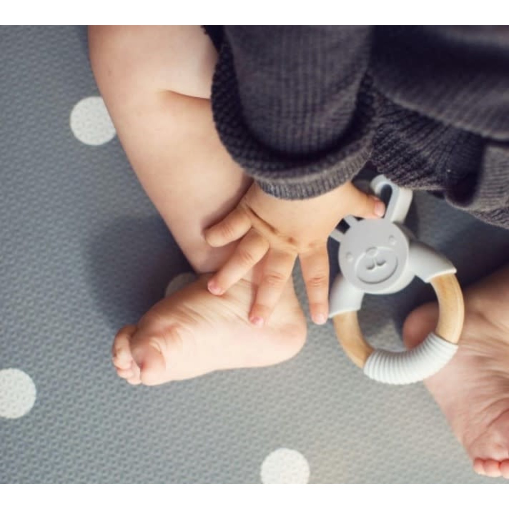 Bulle BULLE - Wood and silicone teething rattle 'Animal : Bunny grey'