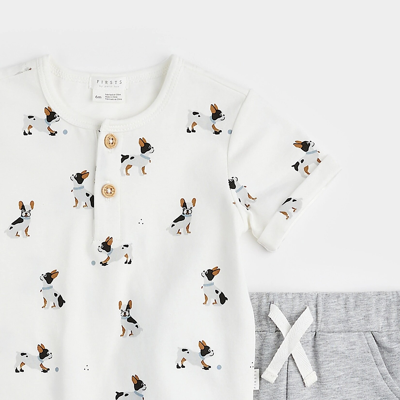 Petit Lem PETIT LEM - Two-Piece Set: Short-Sleeved T-shirt with French Bulldog Print and Gray Pants