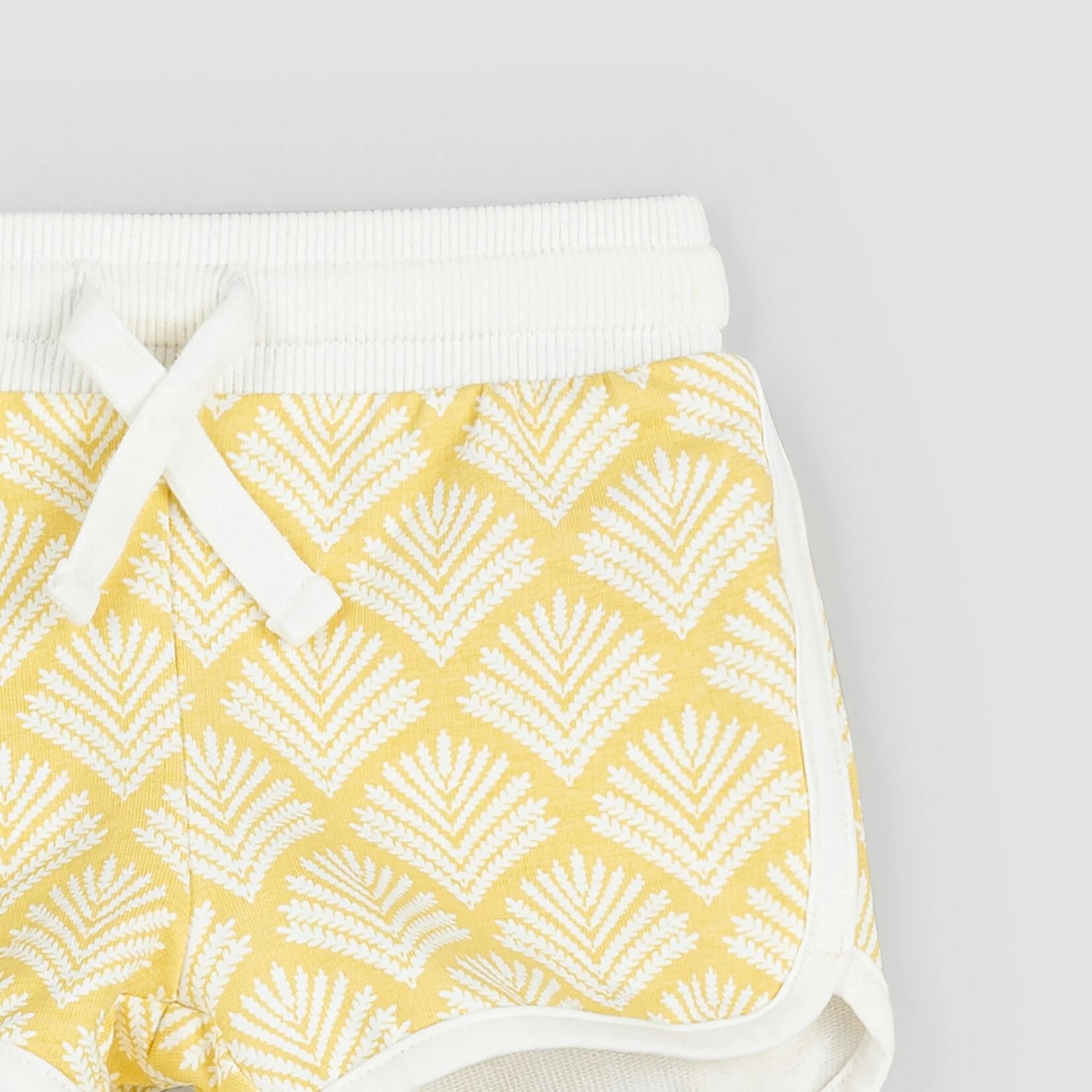 Miles the label MILES THE LABEL -Sunny yellow shorts with shell print