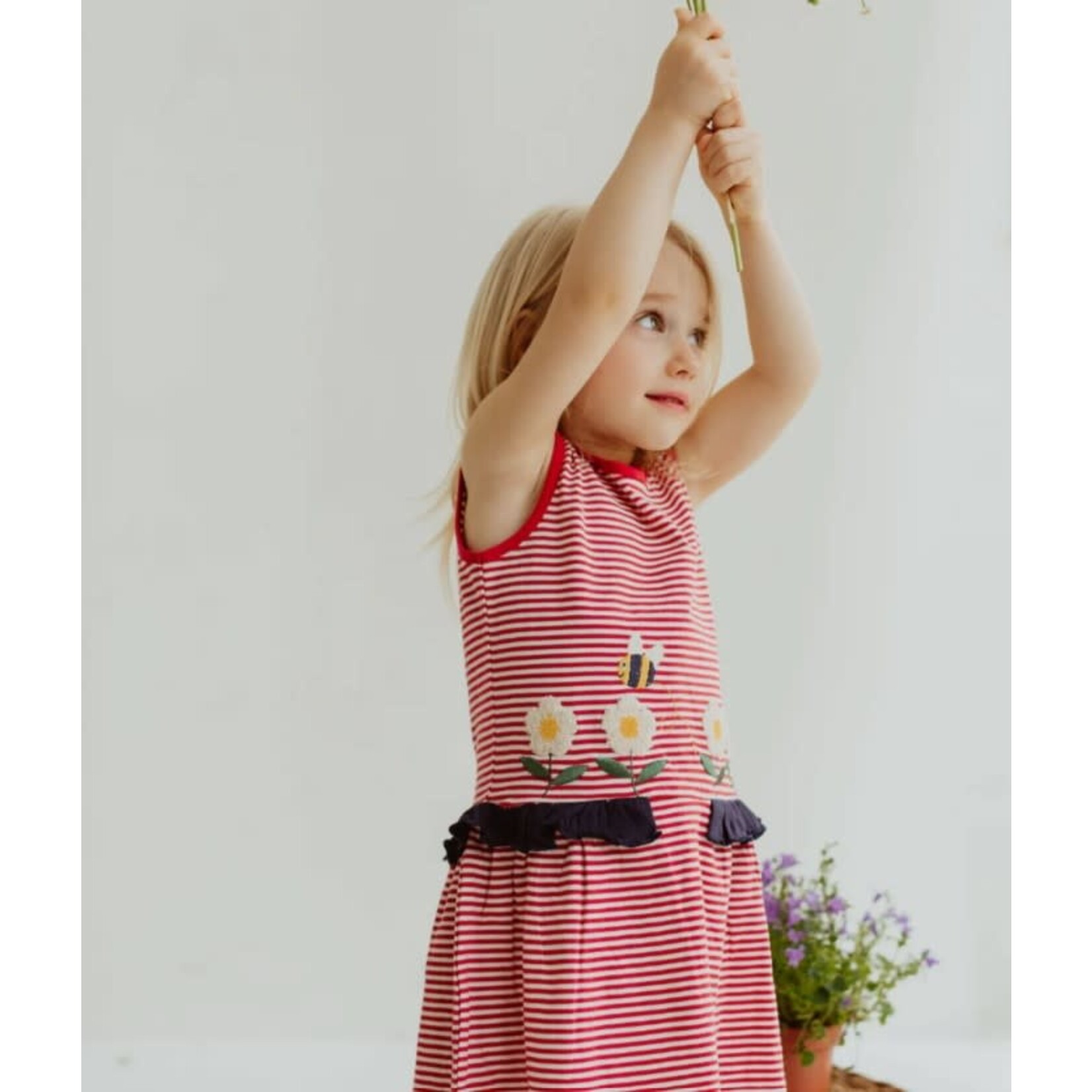 Lilly+Sid LILLY+SID - Busy bee frill sleeveless dress with flower embroideries