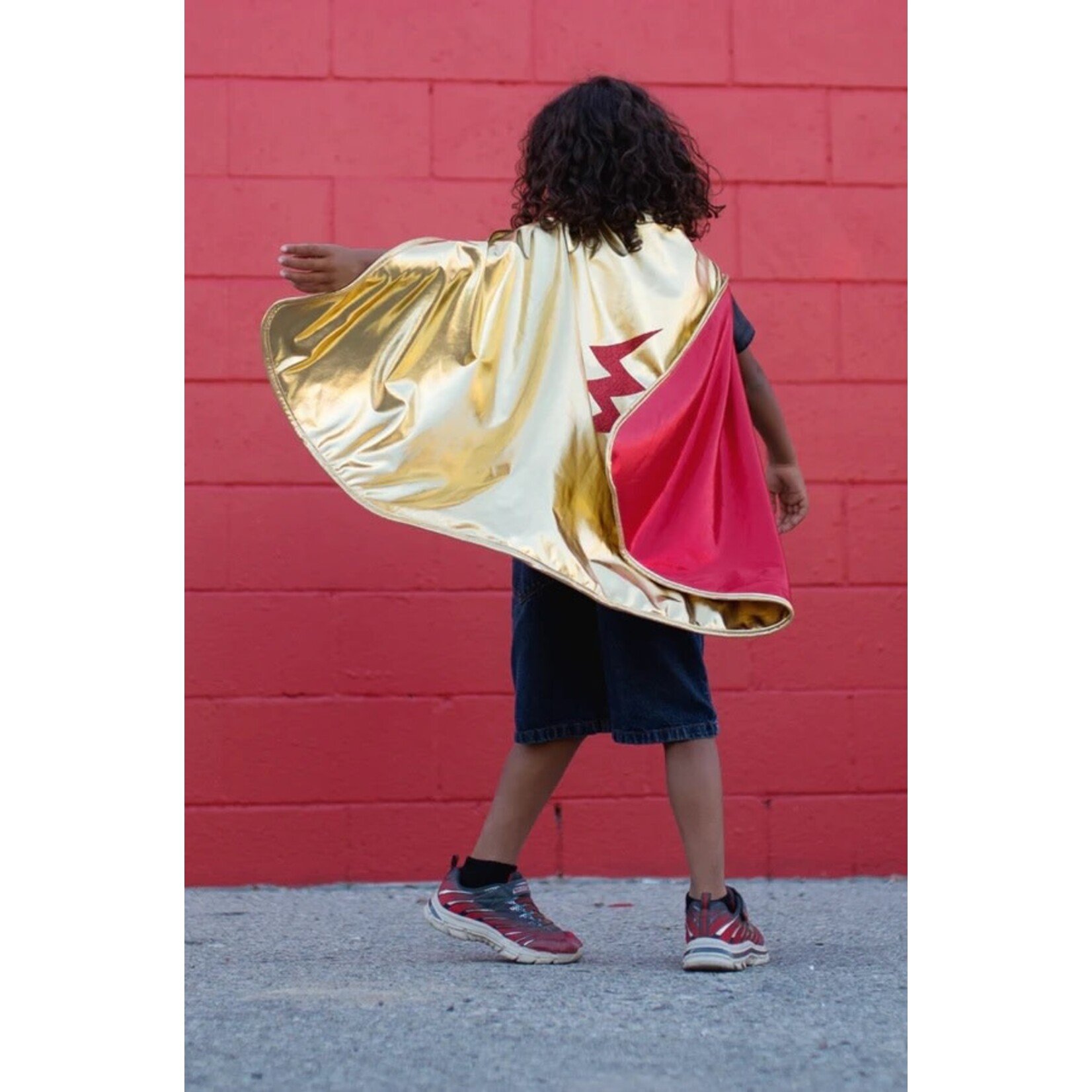 Great Pretenders GREAT PRETENDERS - Gold and Red Reversible Wonder Cape