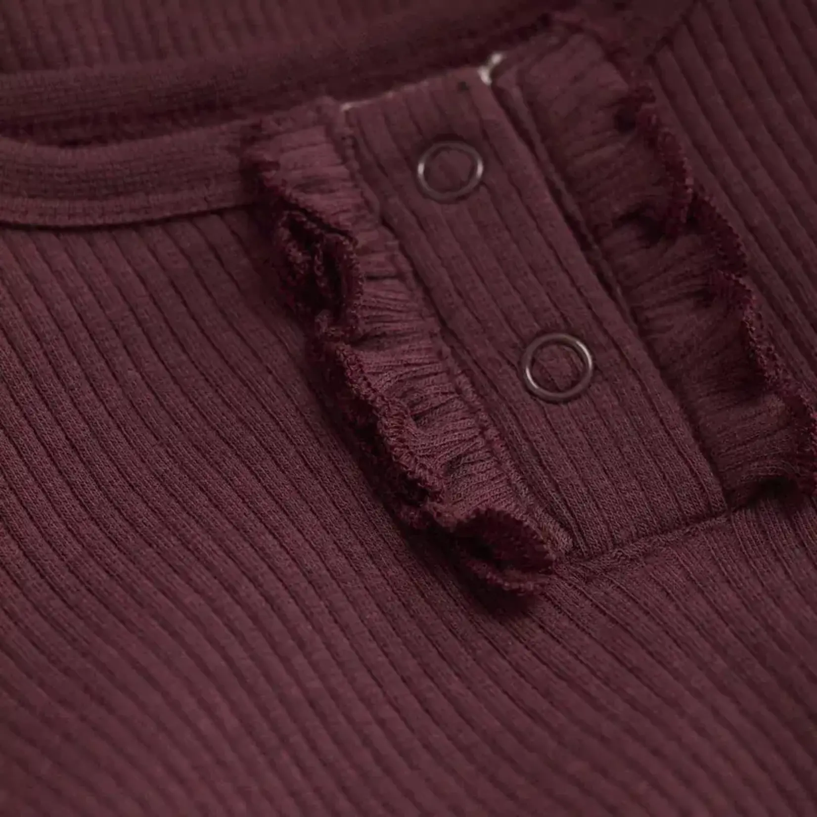 Minymo MINYMO - Long-sleeve onesie in ribbed organic cotton with a henley collar