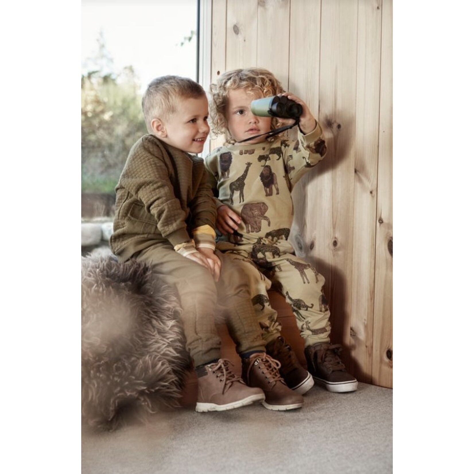Minymo MINYMO- Khaki green sweatshirt with savannah animal print