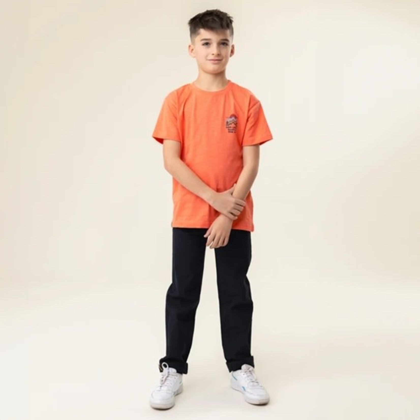 Nanö NANÖ - Orange T-shirt with Lake Louise nature print 'Destination plein air'