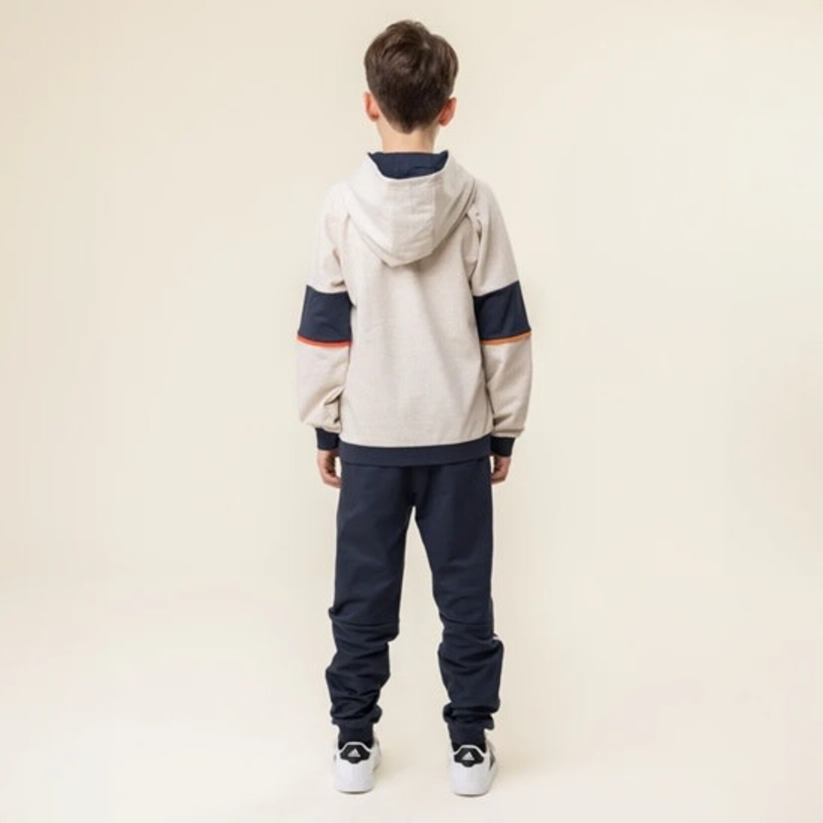 Nanö NANÖ - Pantalon de jogging marine avec bandes beige chiné 'Jour de match'