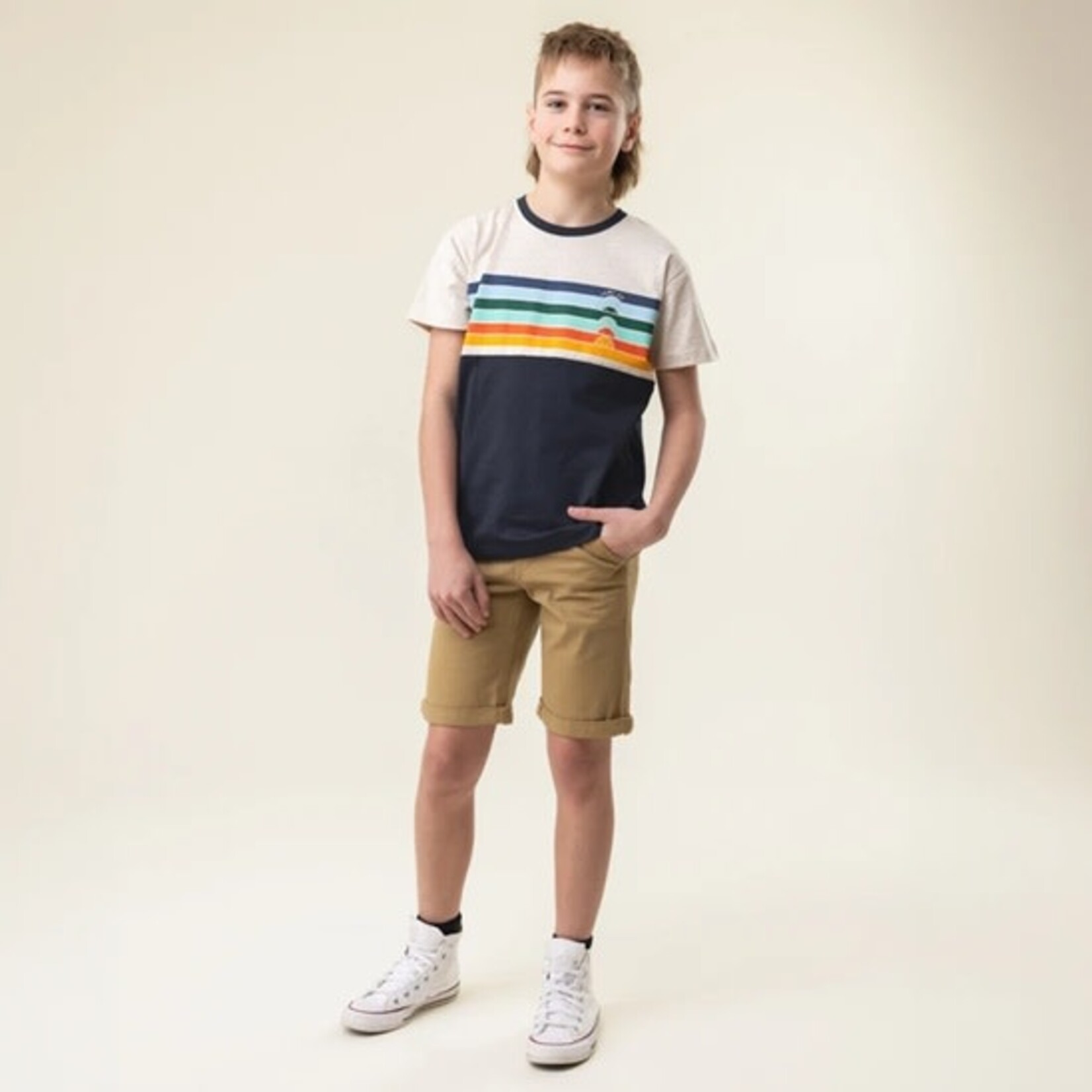 Nanö NANÖ - Heather beige and navy blue short sleeve t-shirt with colorful stripe print and basketballs 'Jour de match'