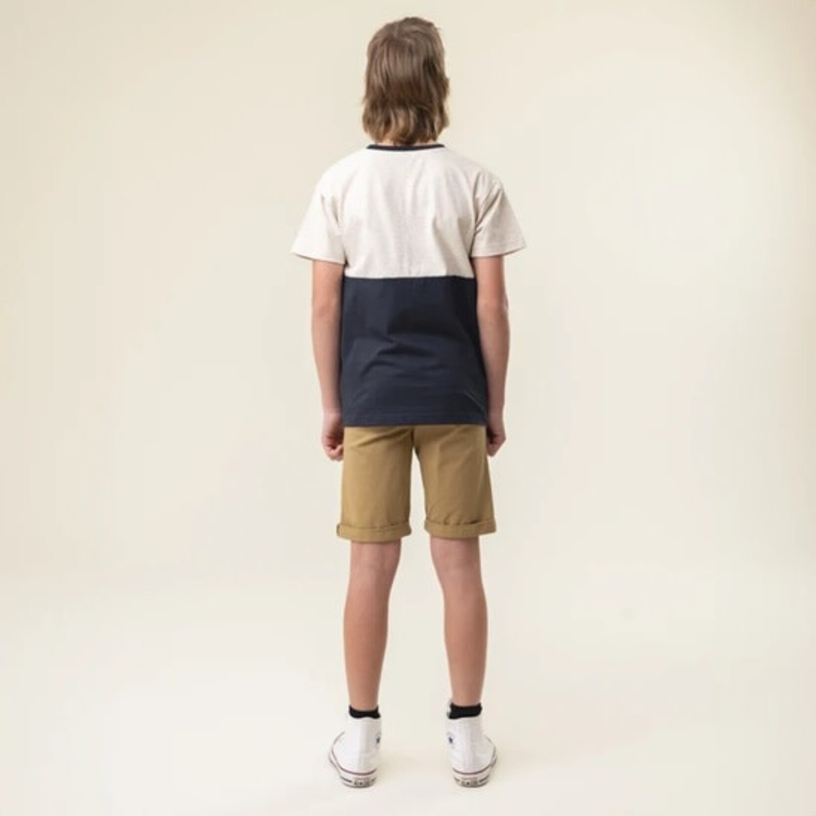 Nanö NANÖ - Heather beige and navy blue short sleeve t-shirt with colorful stripe print and basketballs 'Jour de match'