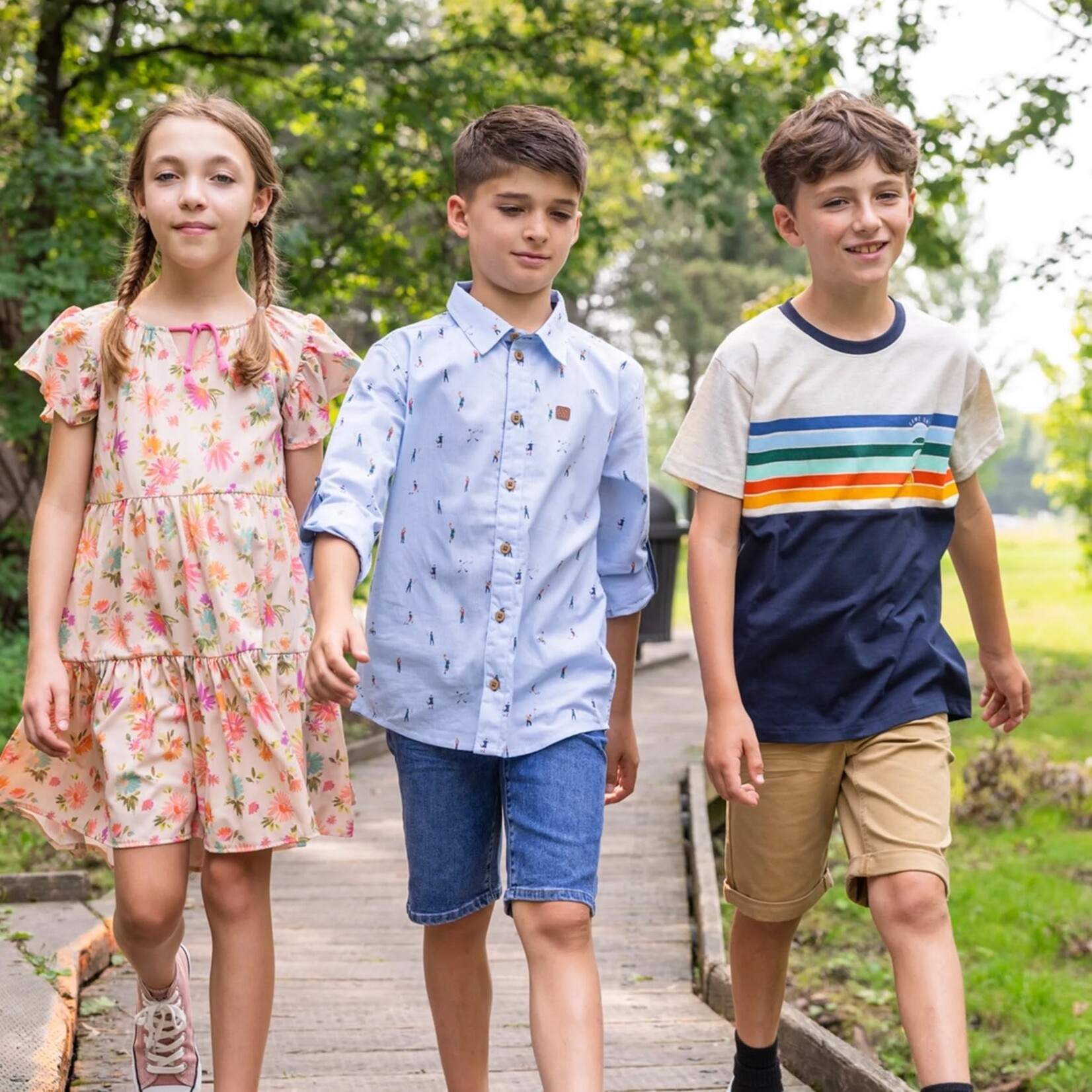 Nanö NANÖ - Heather beige and navy blue short sleeve t-shirt with colorful stripe print and basketballs 'Jour de match'