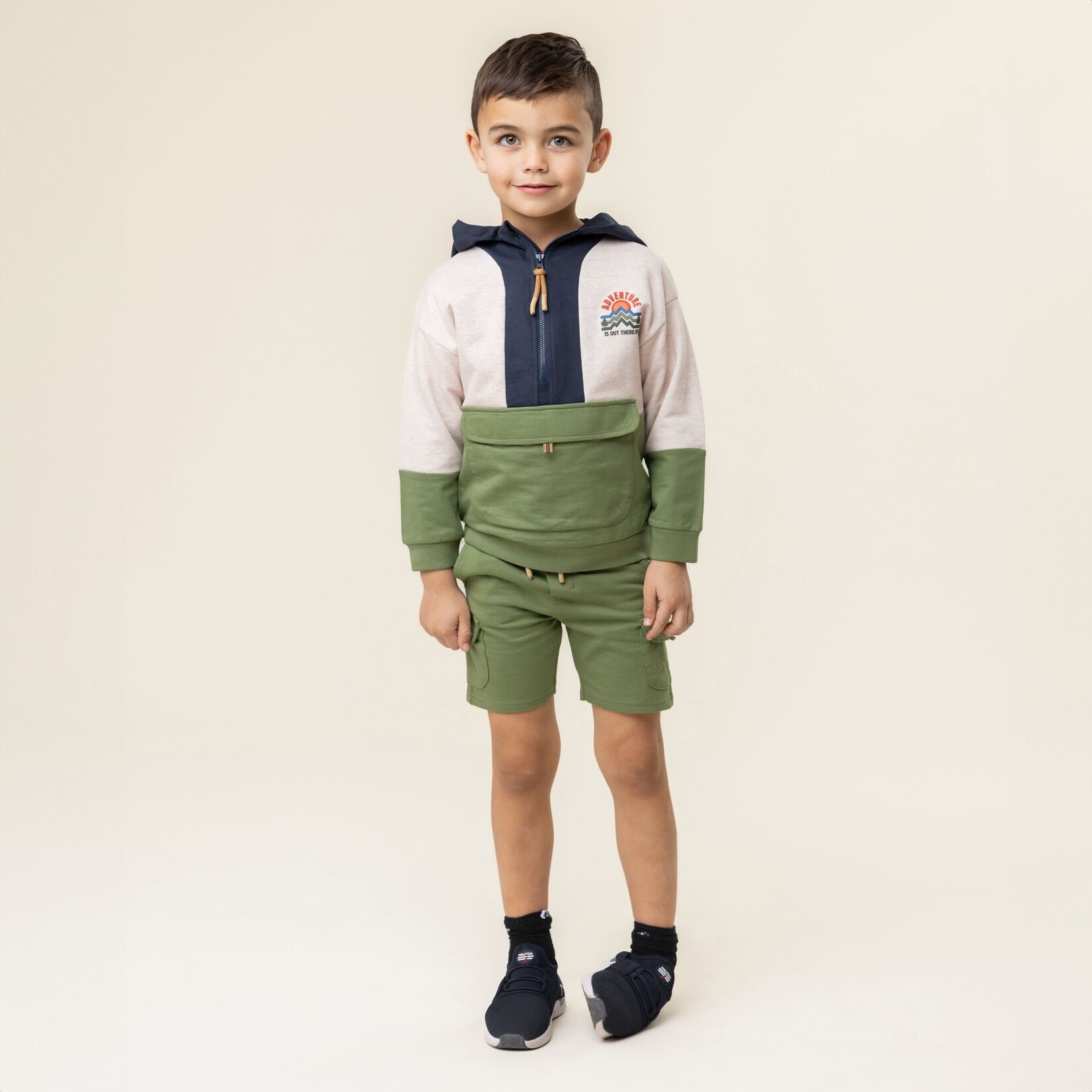 Nanö NANÖ - Short en coton souple vert foncé 'Destination plein air'