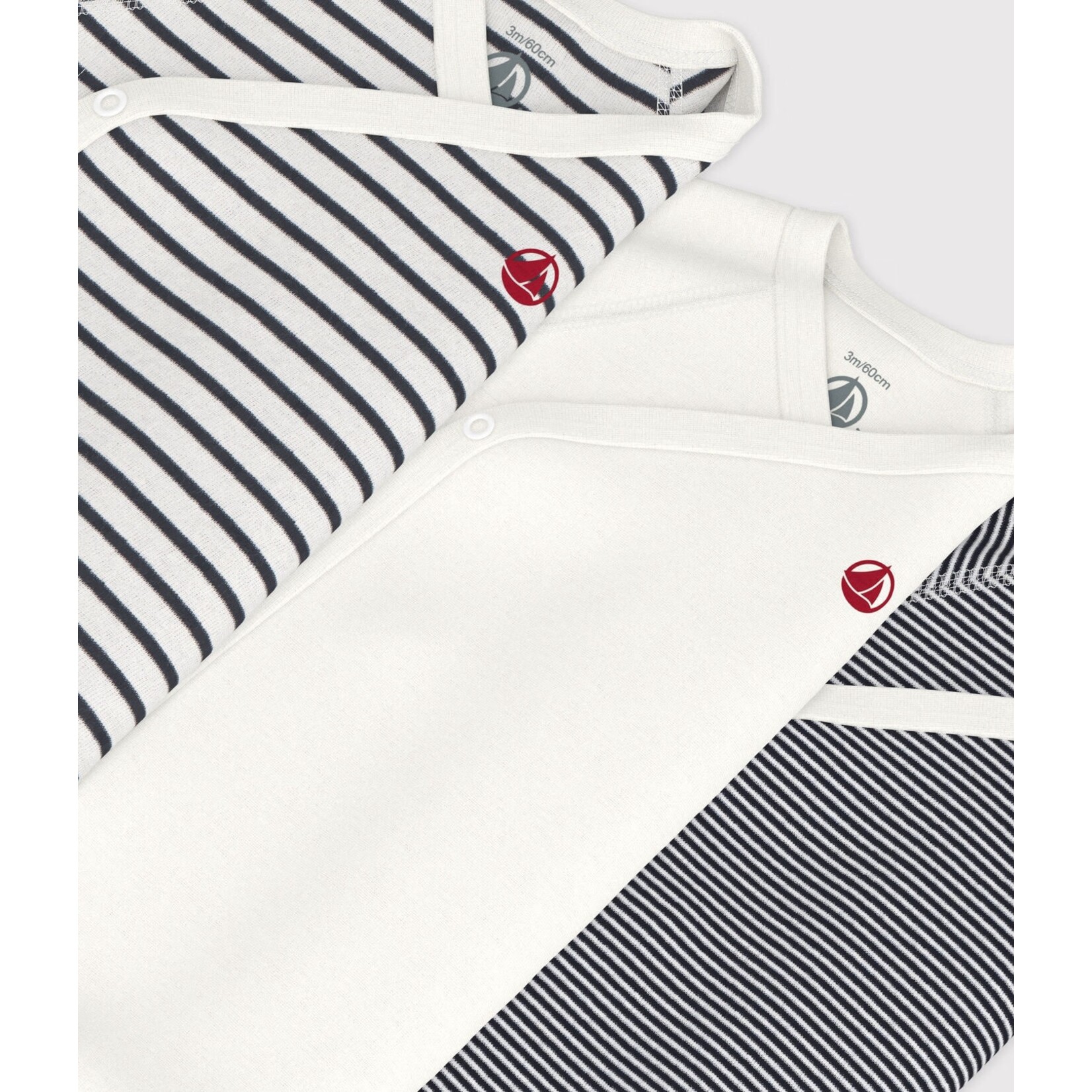Petit Bateau PETIT BATEAU - Lot de 3 cache-couches manches longues à col cache-coeur 'Fines rayures marine/rayures marine avec logo/uni blanc avec logo'