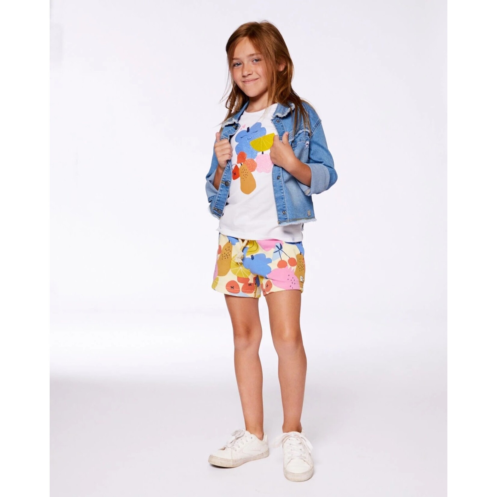 Deux par Deux DEUX PAR DEUX - Printed french terry shorts with fruits print on yellow background 'Line up for stripes'